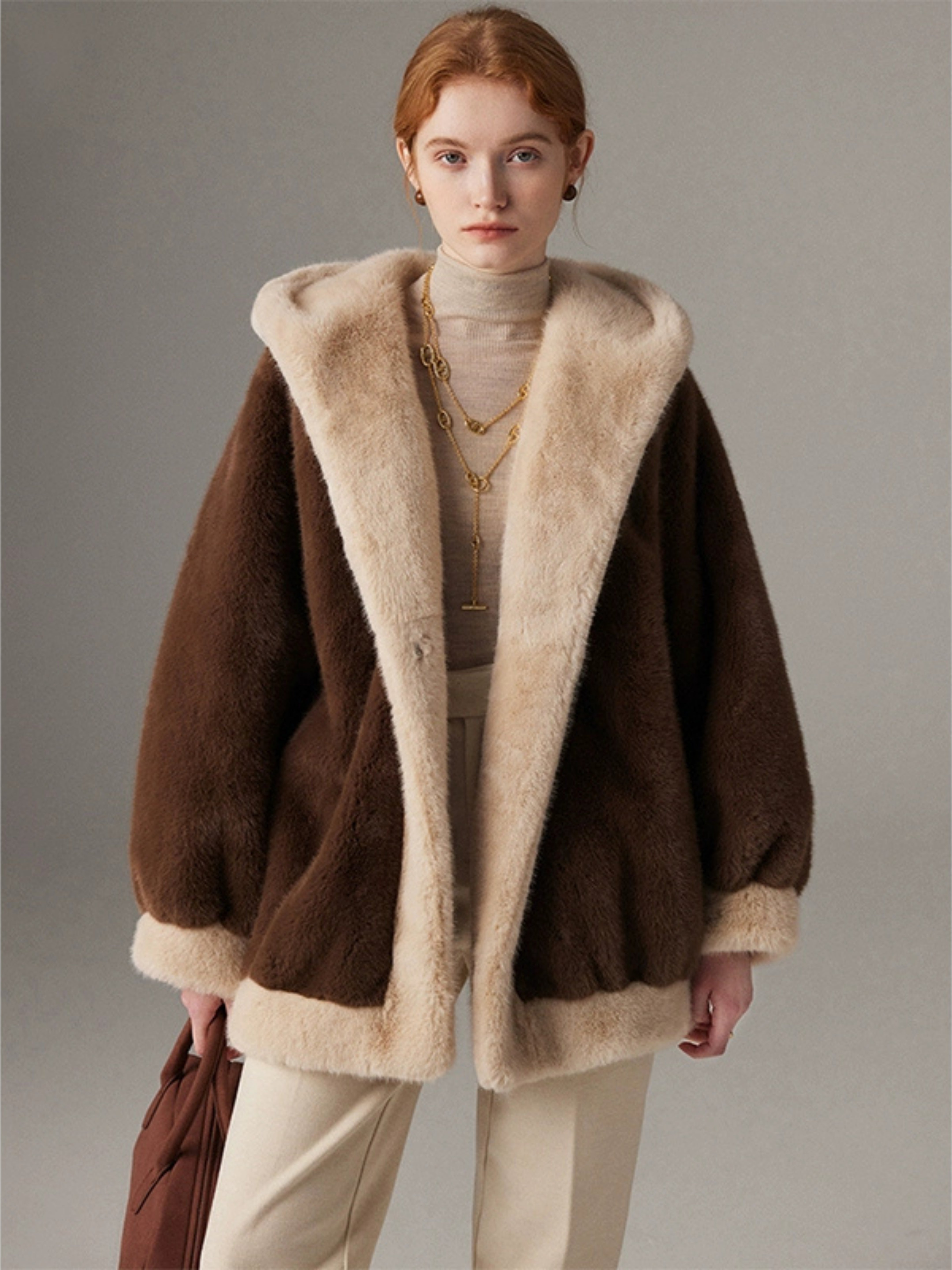 Hybriss Omarie Hooded Loose Commuting Top