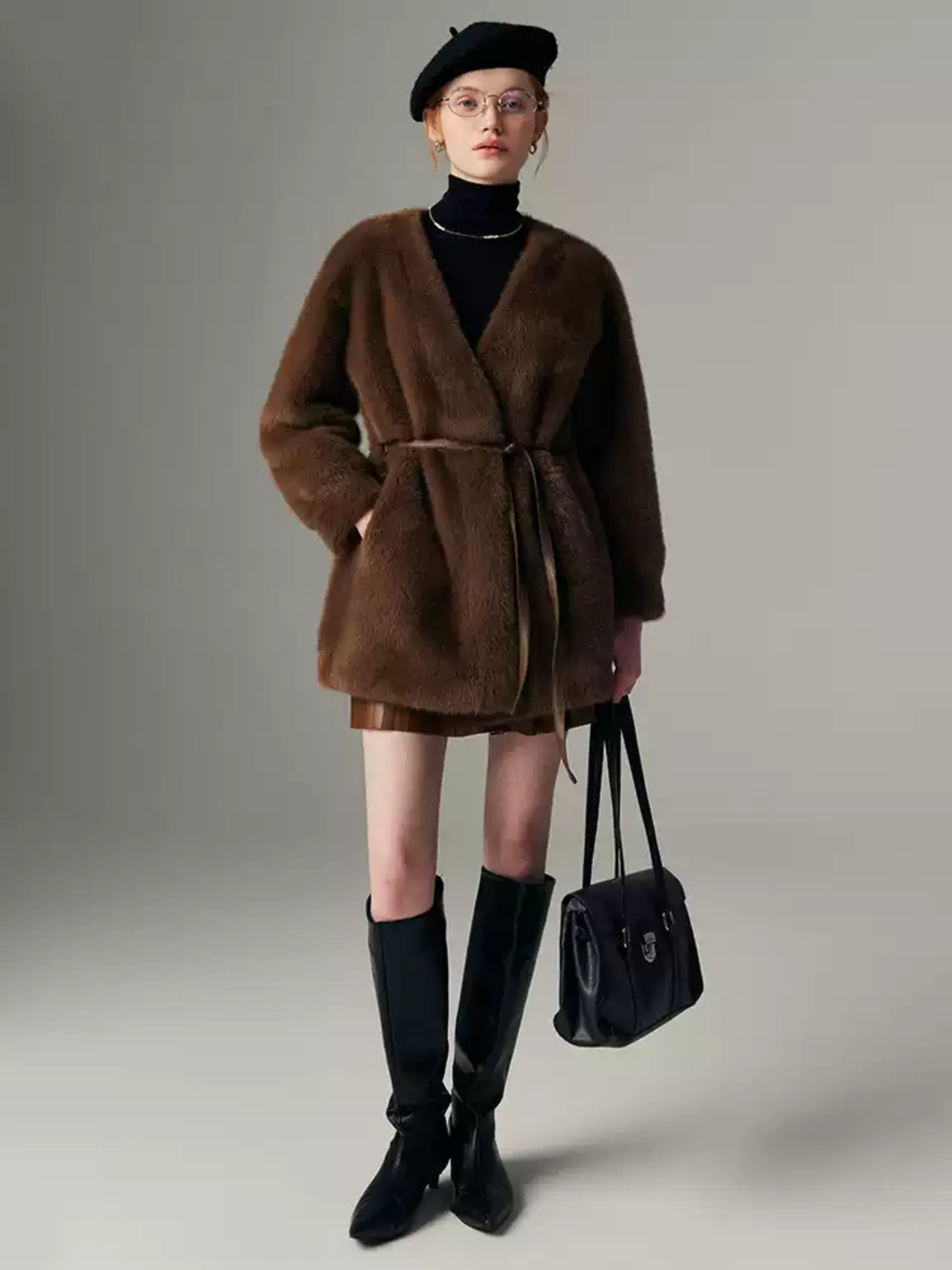 Hybriss Omarie V-Neck Mid-Length Coat