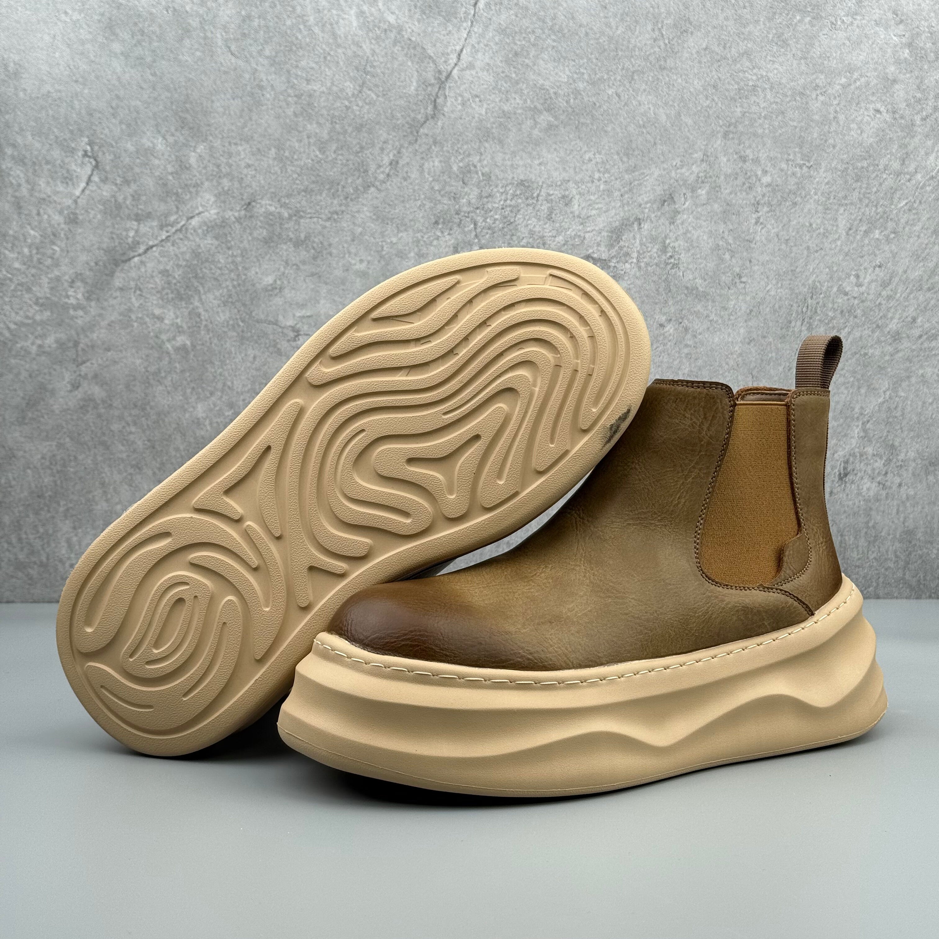 Hybriss CoreRise – Mikrofiber Martin Bot