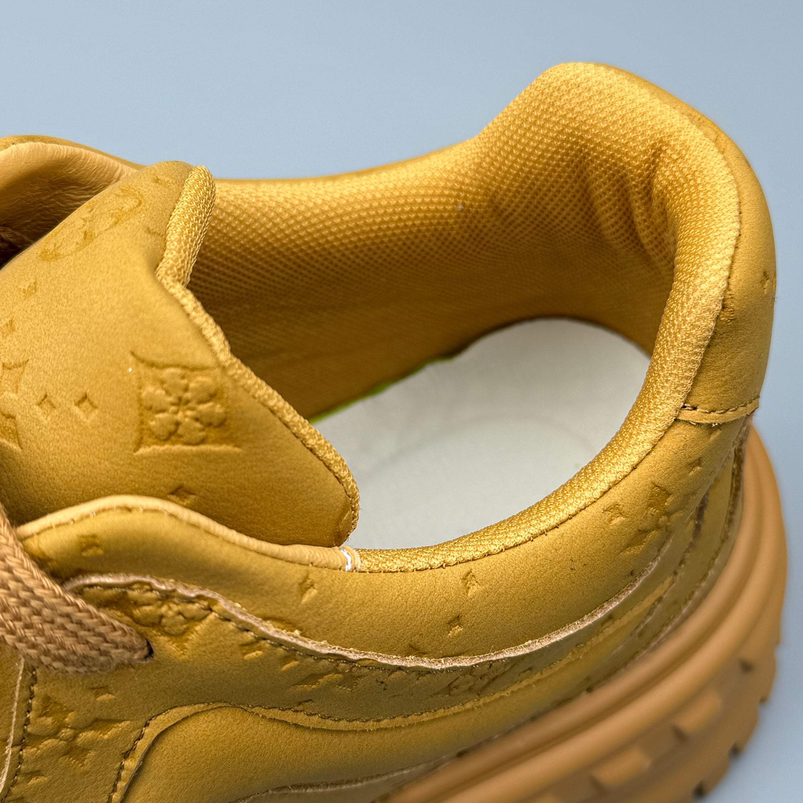 Hybriss CarveLine Camel– Mikrofaserleder Sneakers