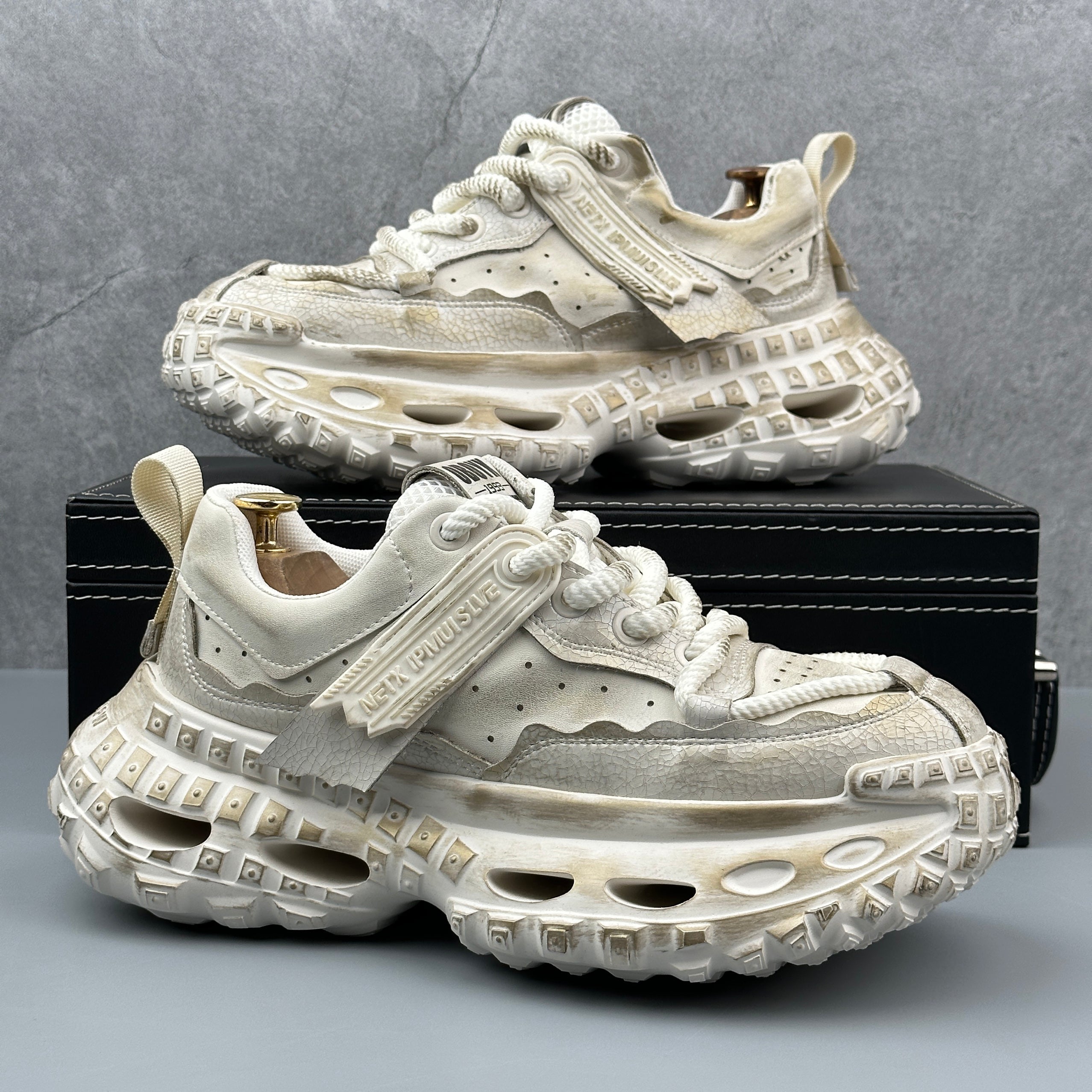 Hybriss RetroRise Off-White– Youth Retro Dad Shoes