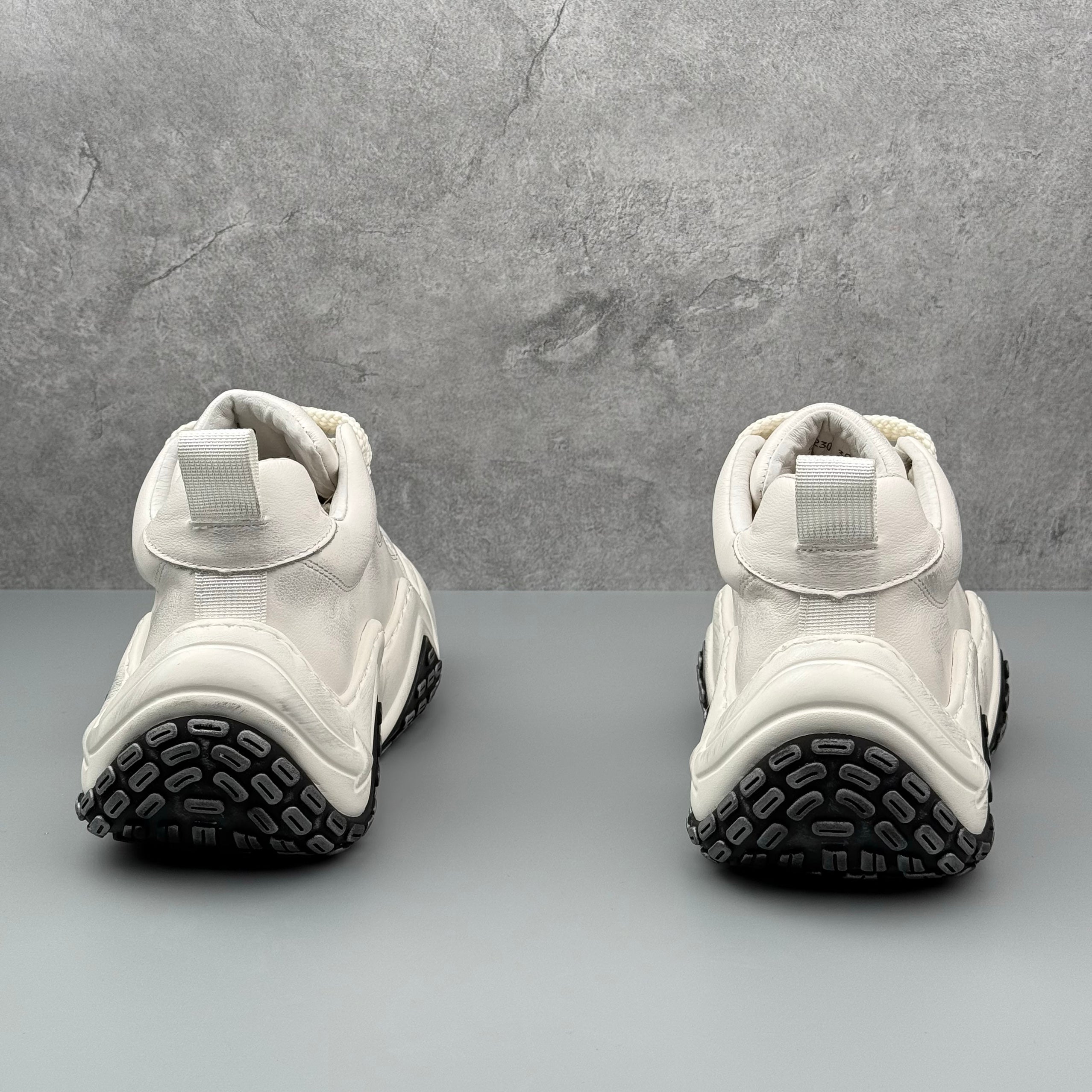 Hybriss RubbedCore White– Leather Dad Shoes