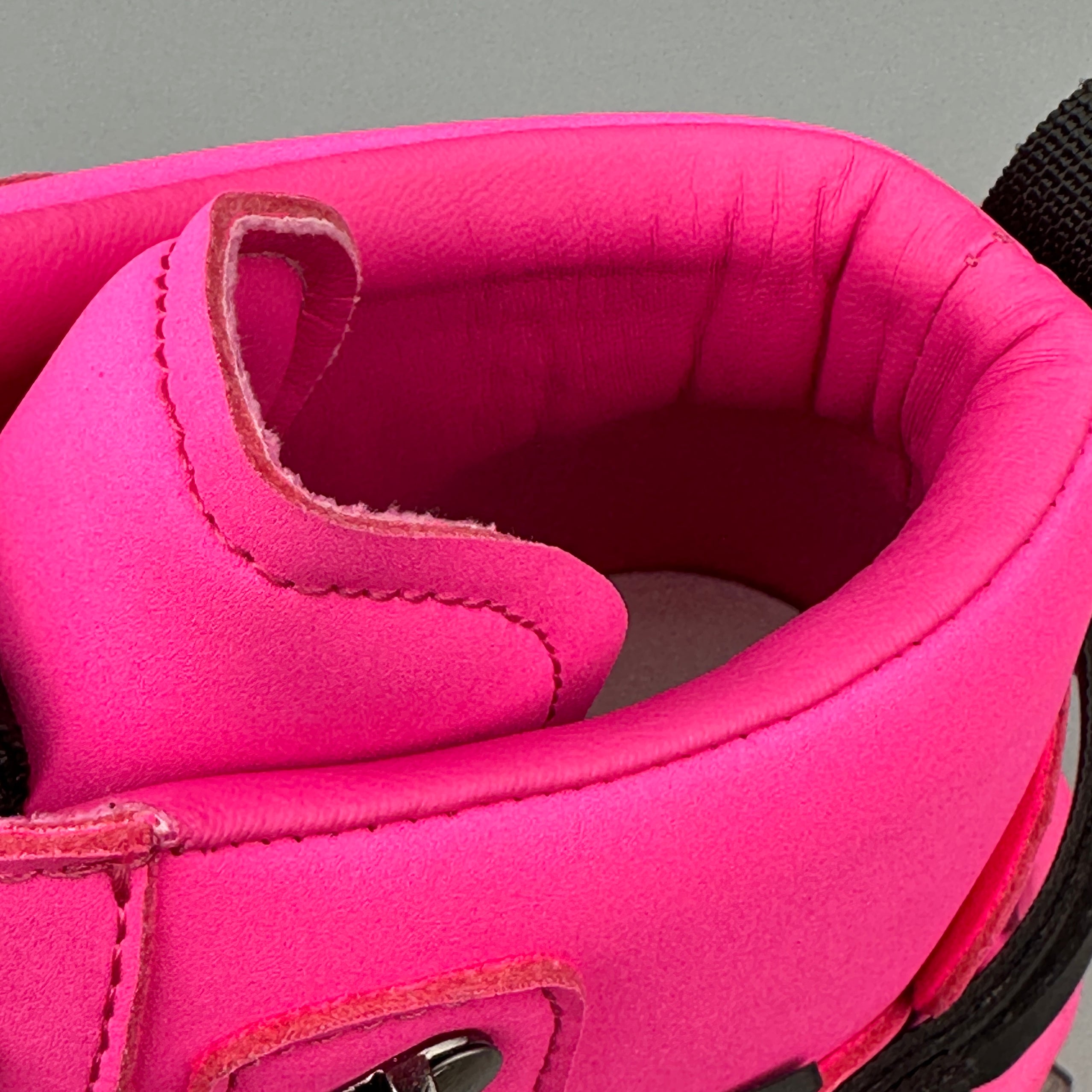 Hybriss Prism– Color Blocking Cargo Boots