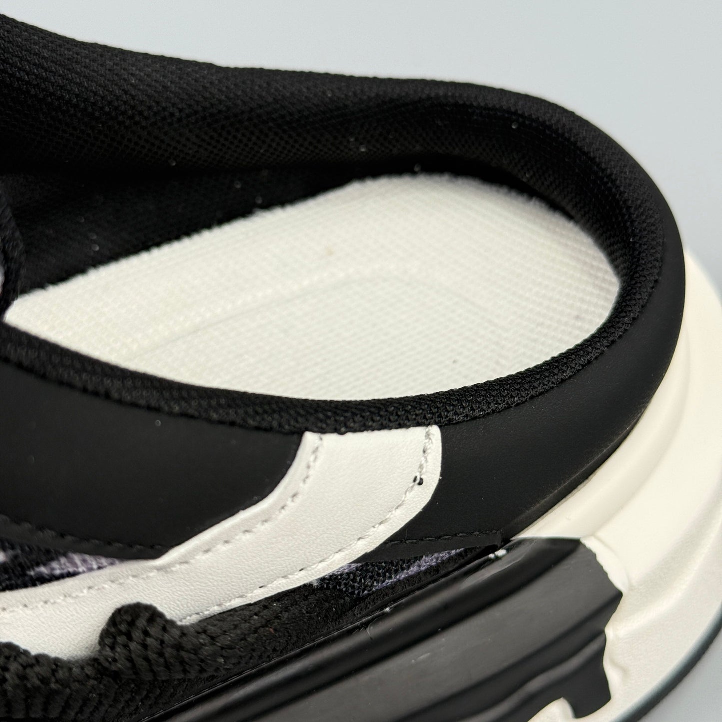 Hybriss MELT-X Chunky Mule