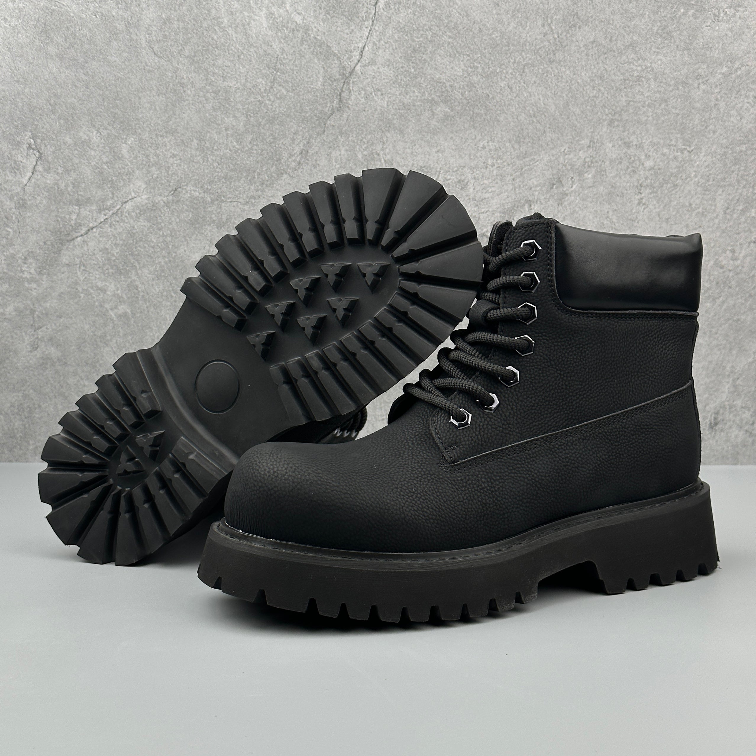Hybriss Terra Black– Leisure Martin Boots