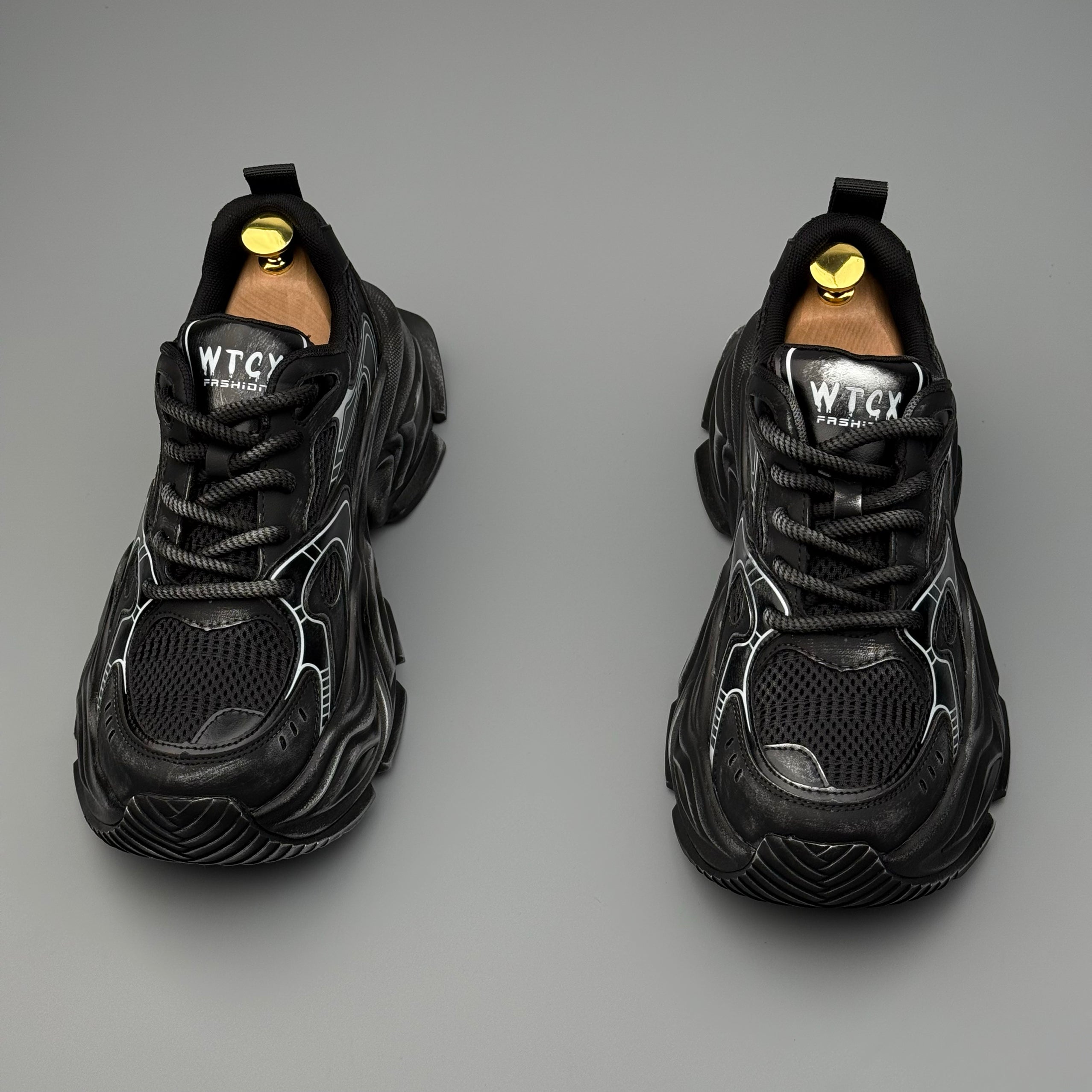 Hybriss UCOC PlainRise Black– Youth Casual Dad Shoes