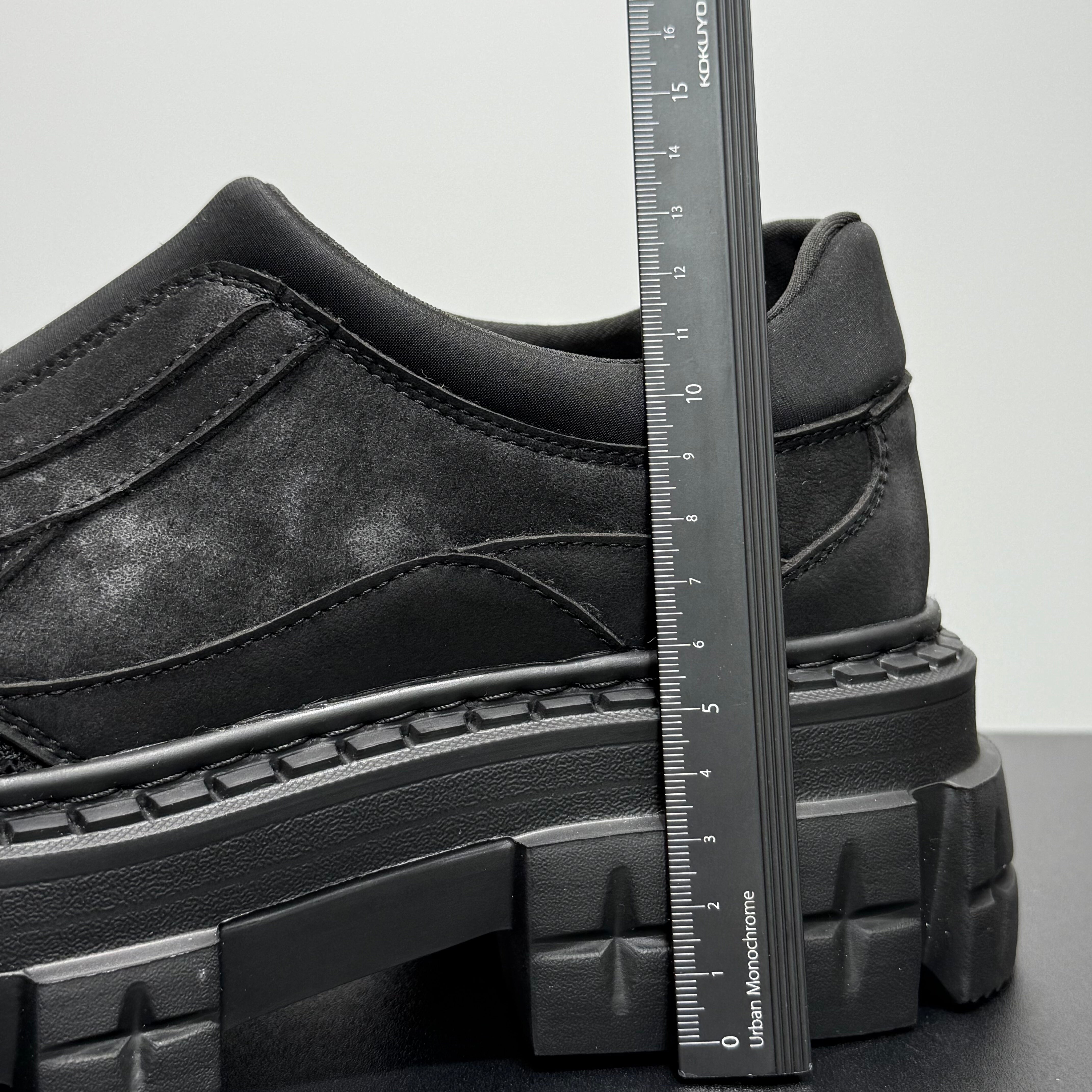 Hybriss Vertex Black– Youth Casual Leather Shoes