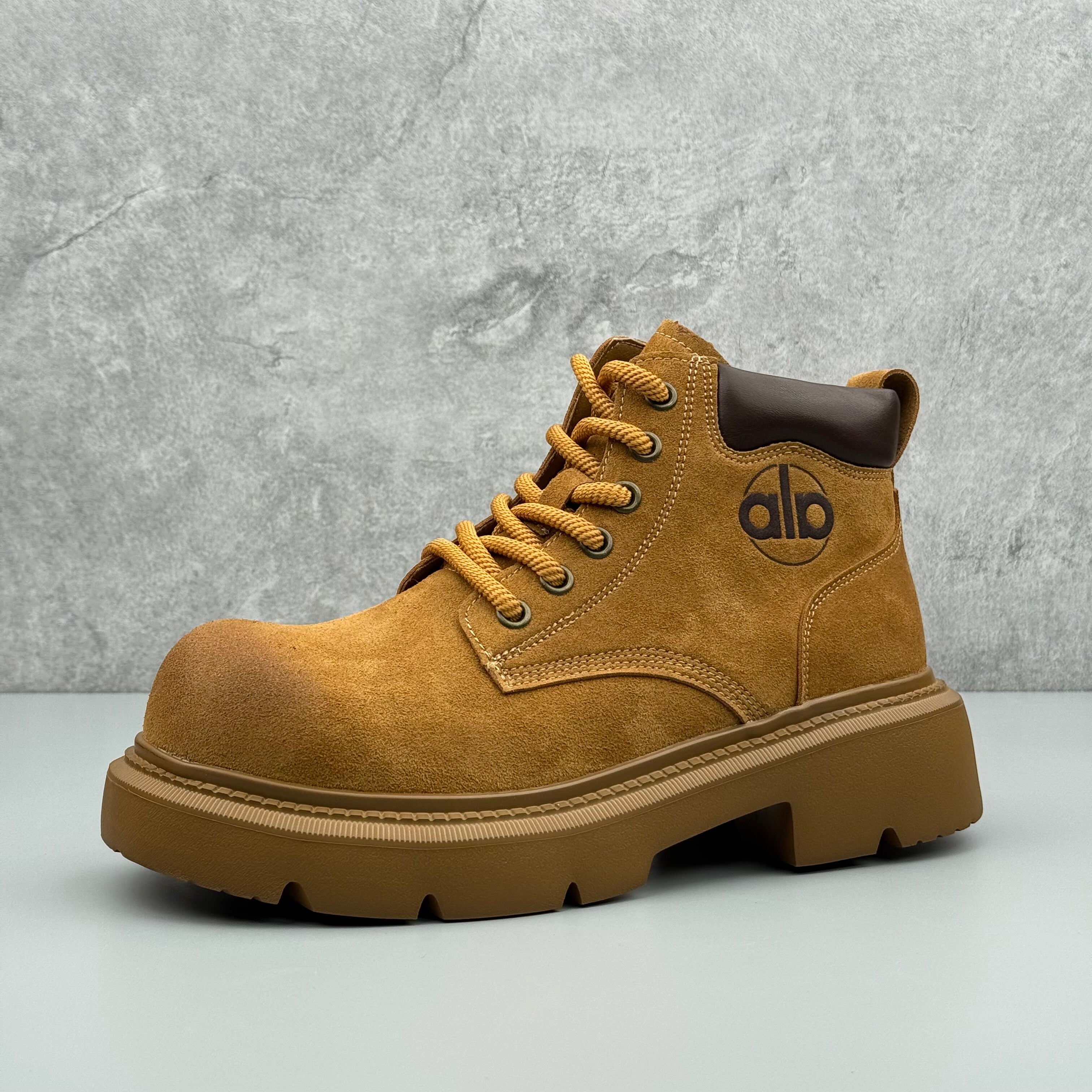 Hybriss Ember– Nubuck Martin Boots