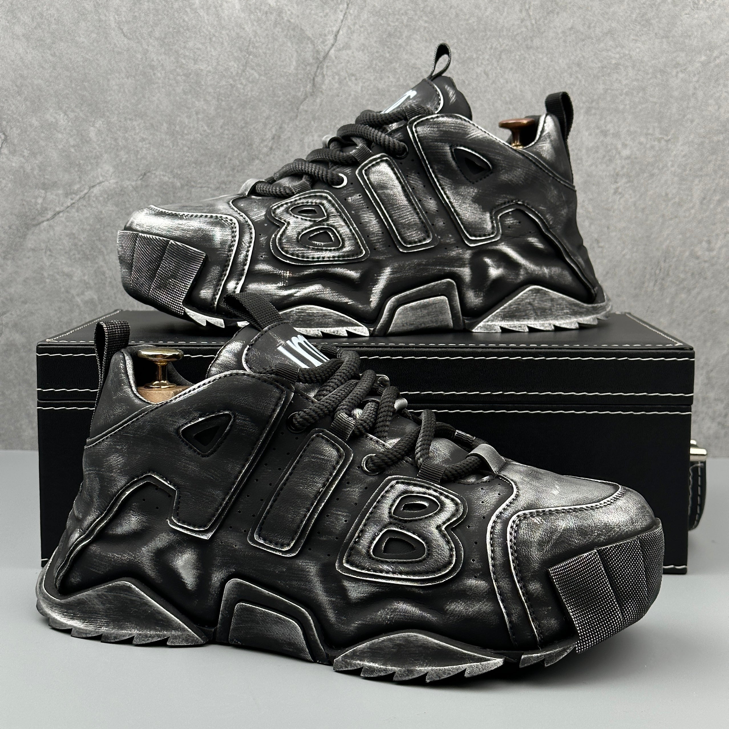 Hybriss SpliceEnergy Black silver– Dad Shoes