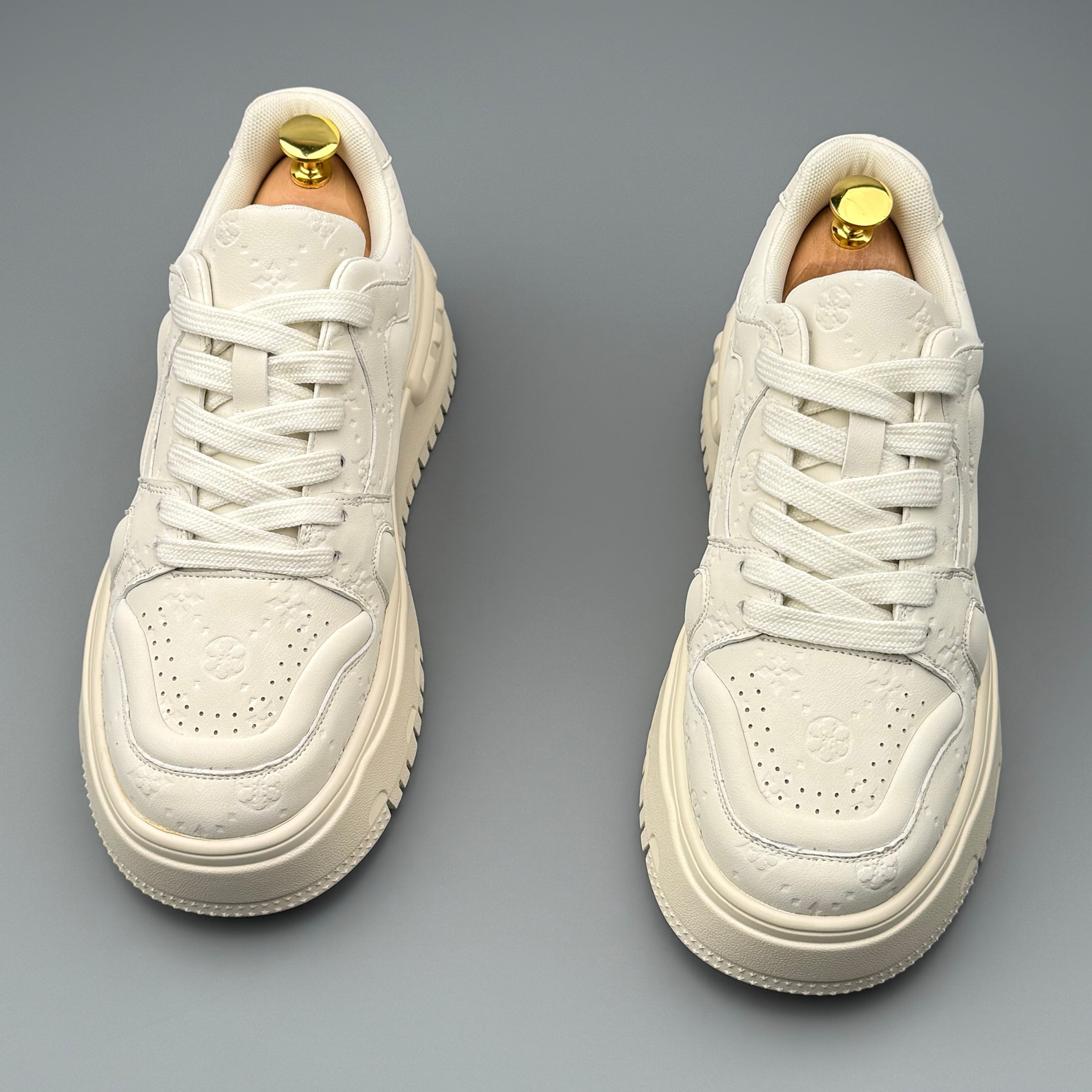 Hybriss CarveLine White– Mikrofaserleder Sneakers