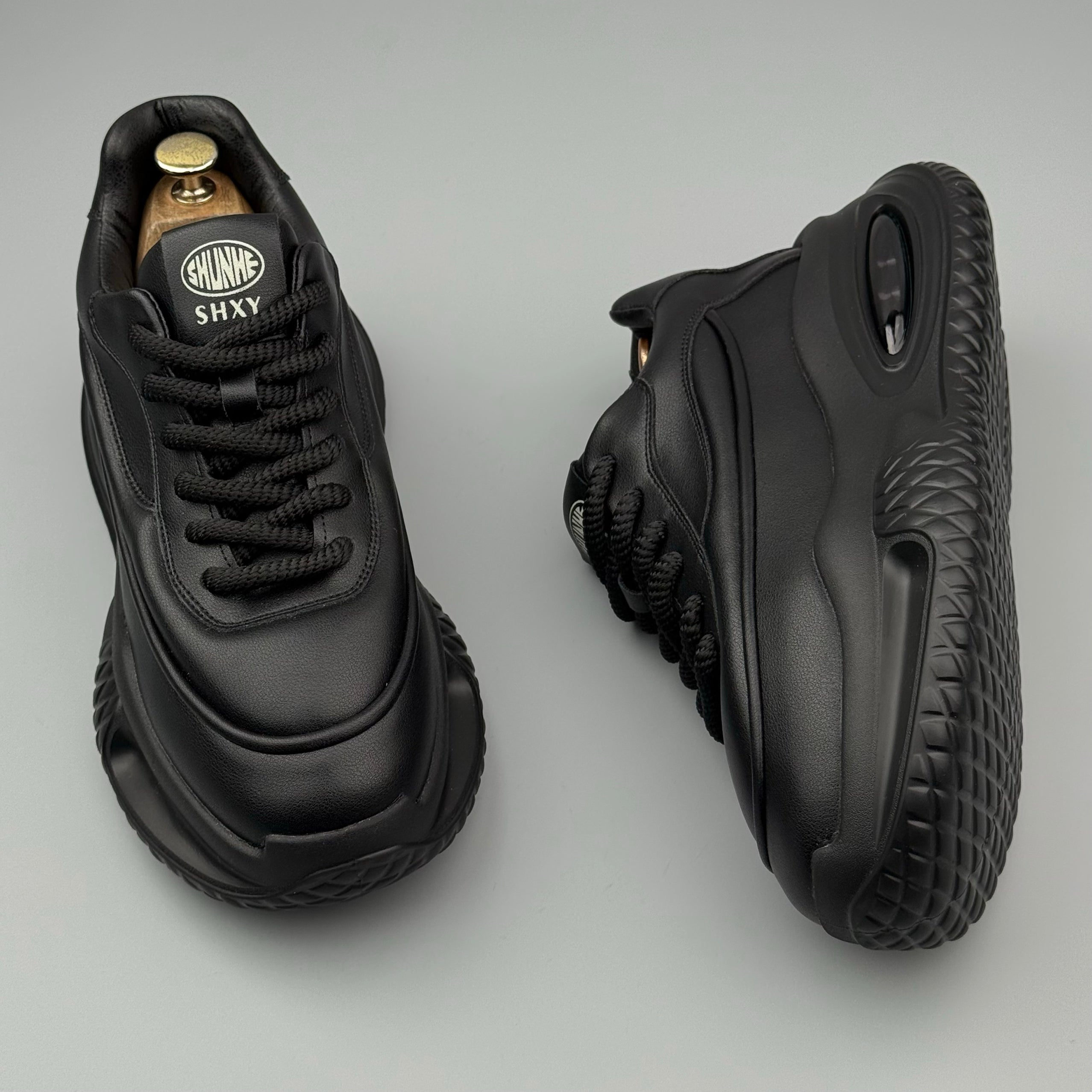 Hybriss SportLift Black– Youth Dad Shoes