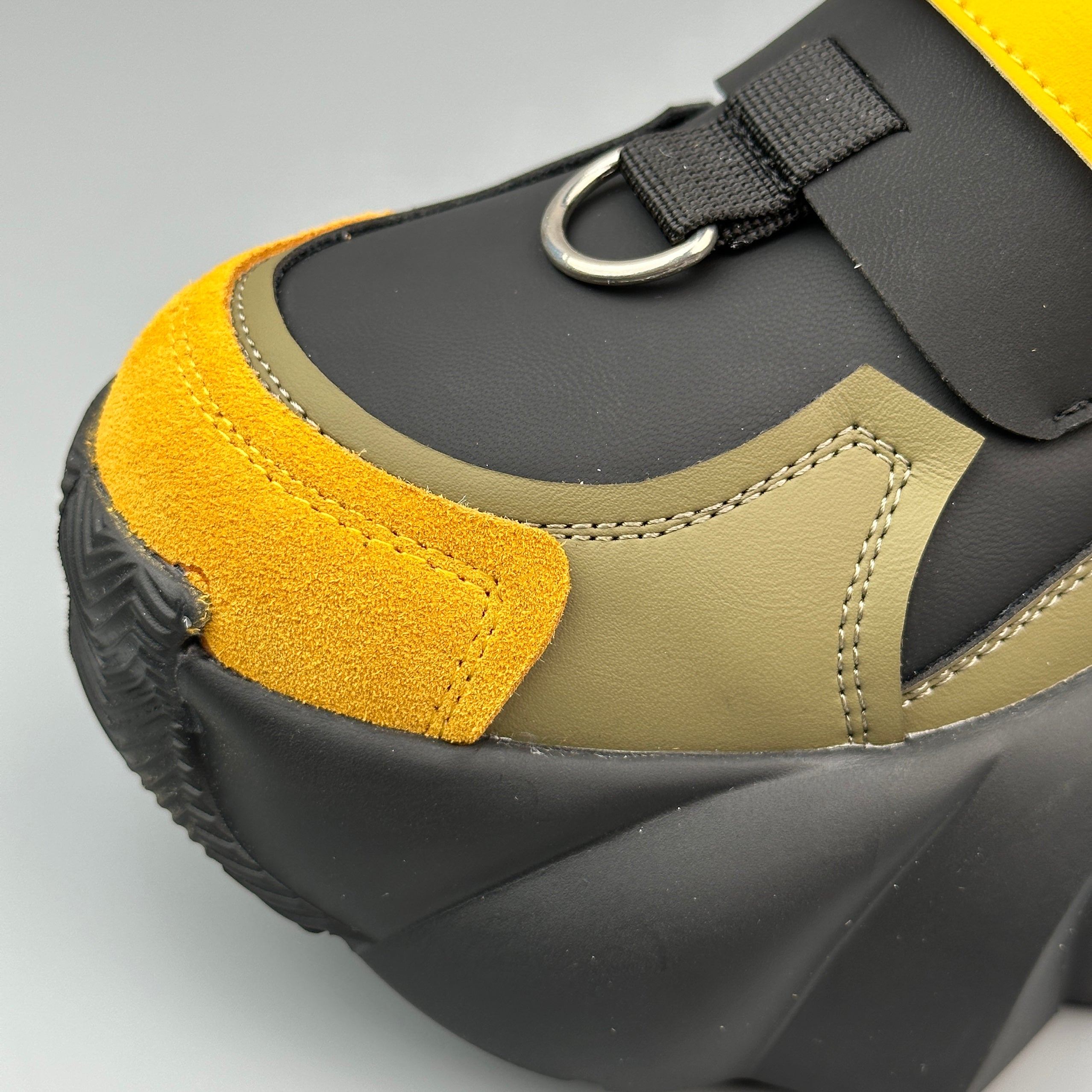 Hybriss MetalCore Black Yellow– Youth Winter Dad Shoes