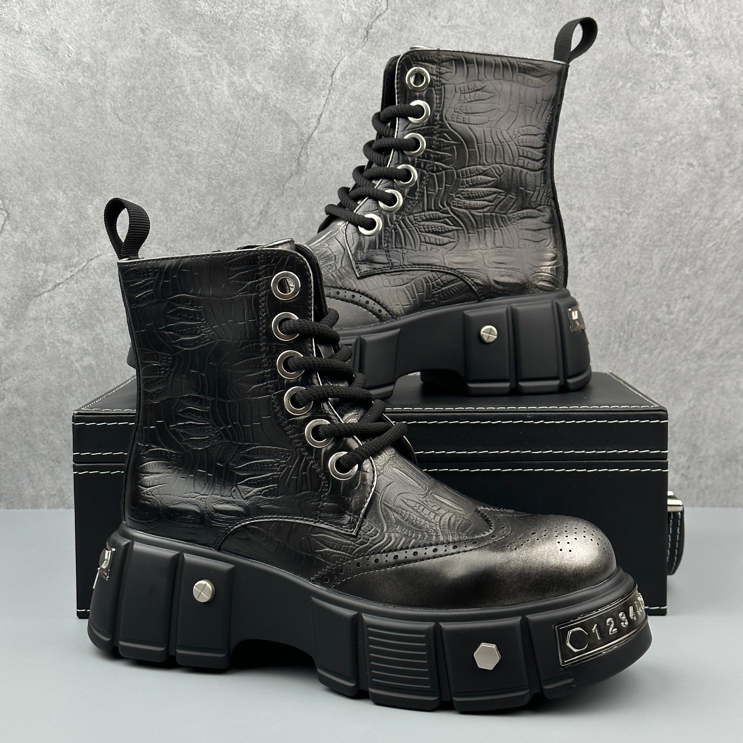 Hybriss Relic Vintage silver– Punk Martin Boots
