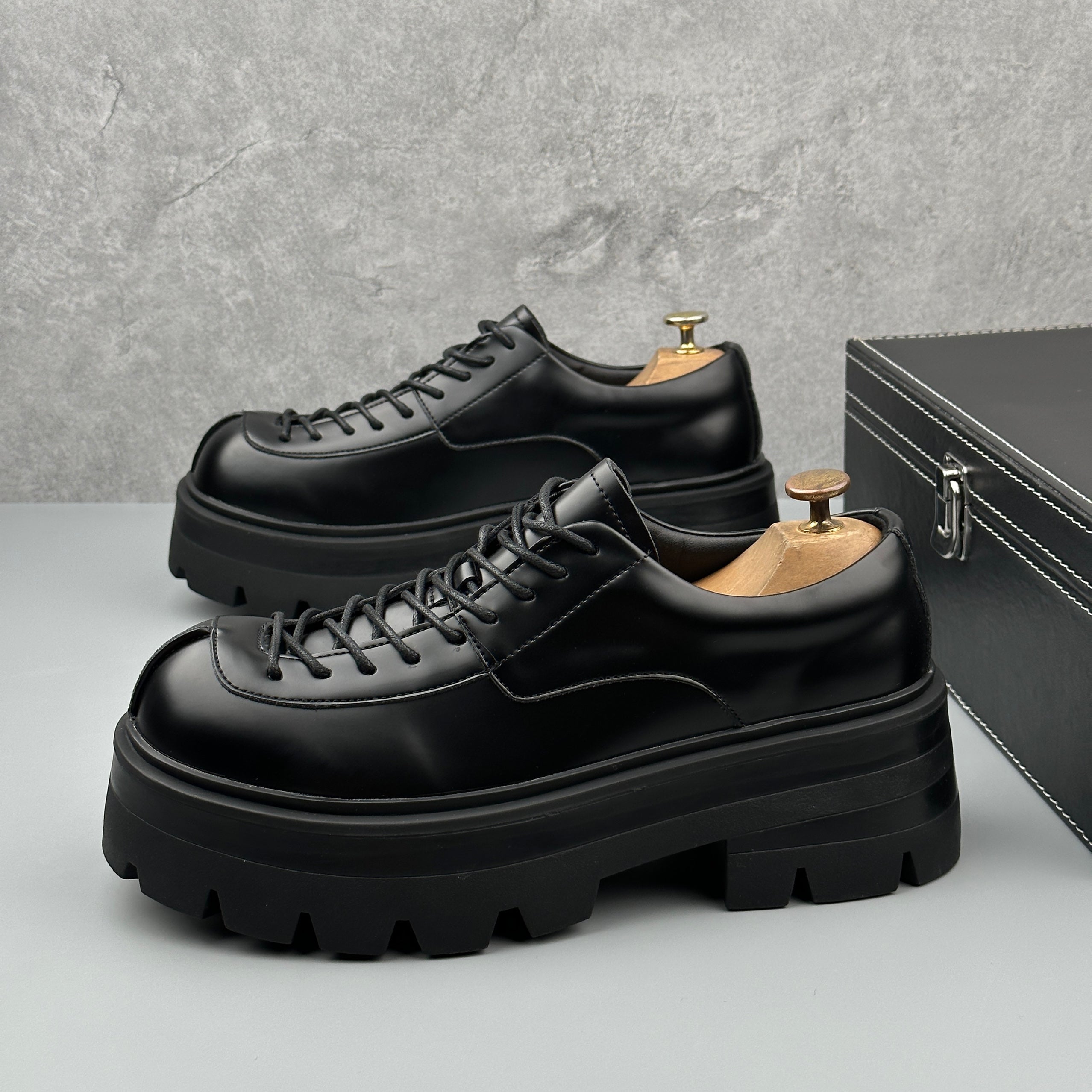 Hybriss Ascend Black– Youth Casual Leather Shoes