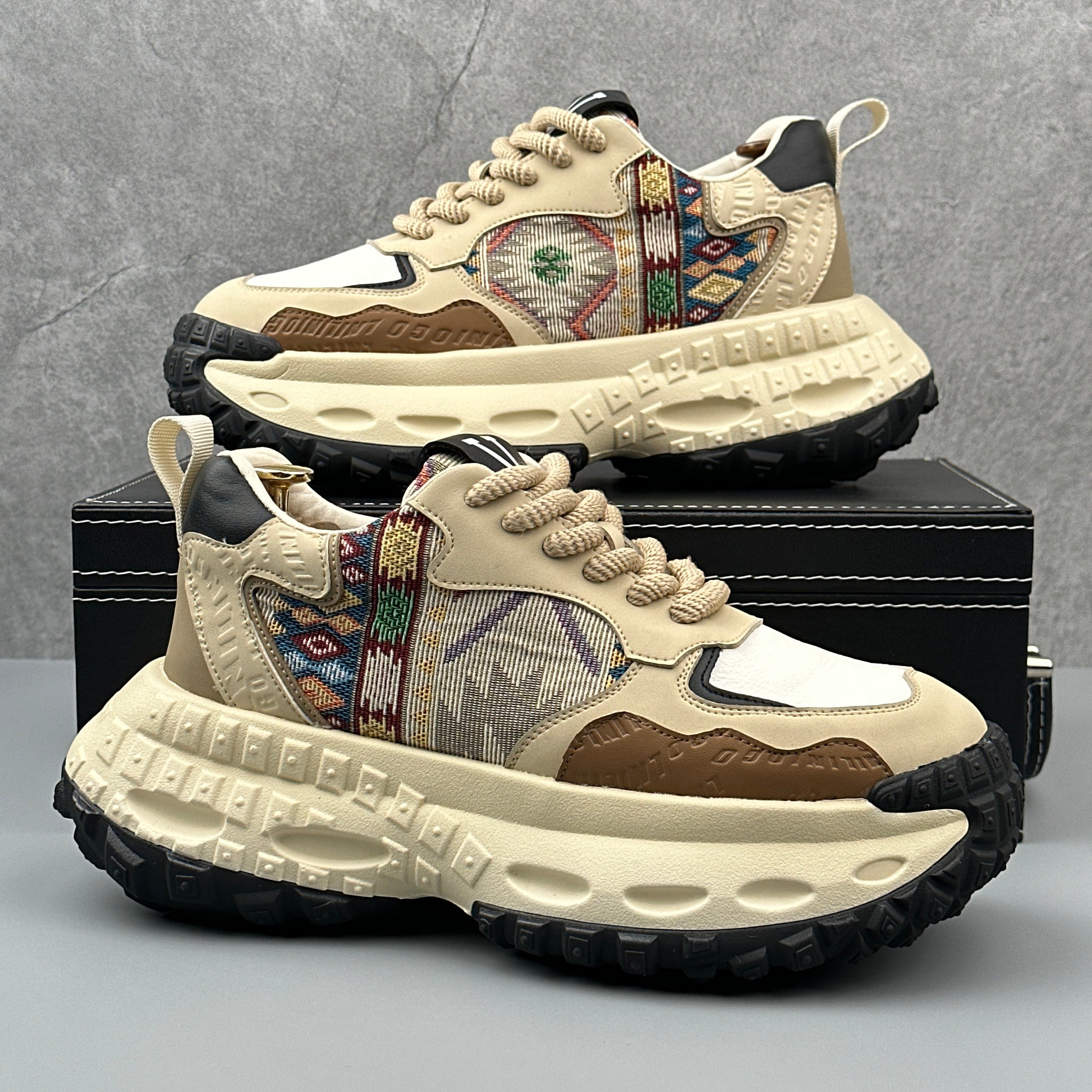 Hybriss EmbroRise Beige– Youth Dad Shoes