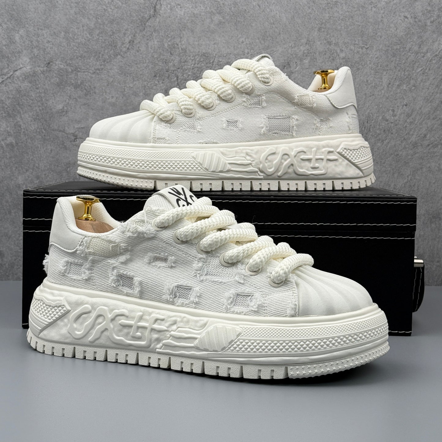 Hybriss VANDAL-X Distressed Sneaker