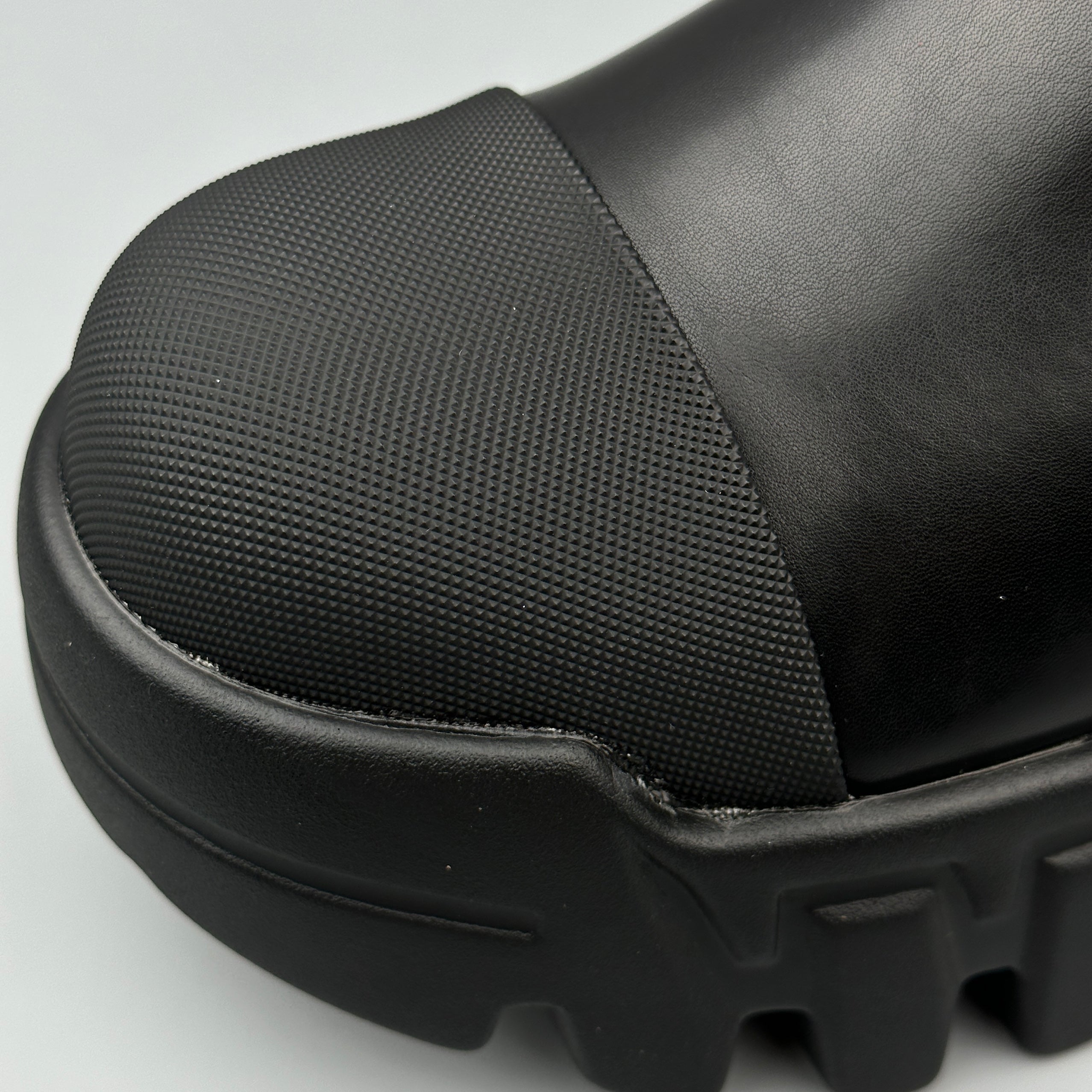 Hybriss Eclipse– Chelsea Boots