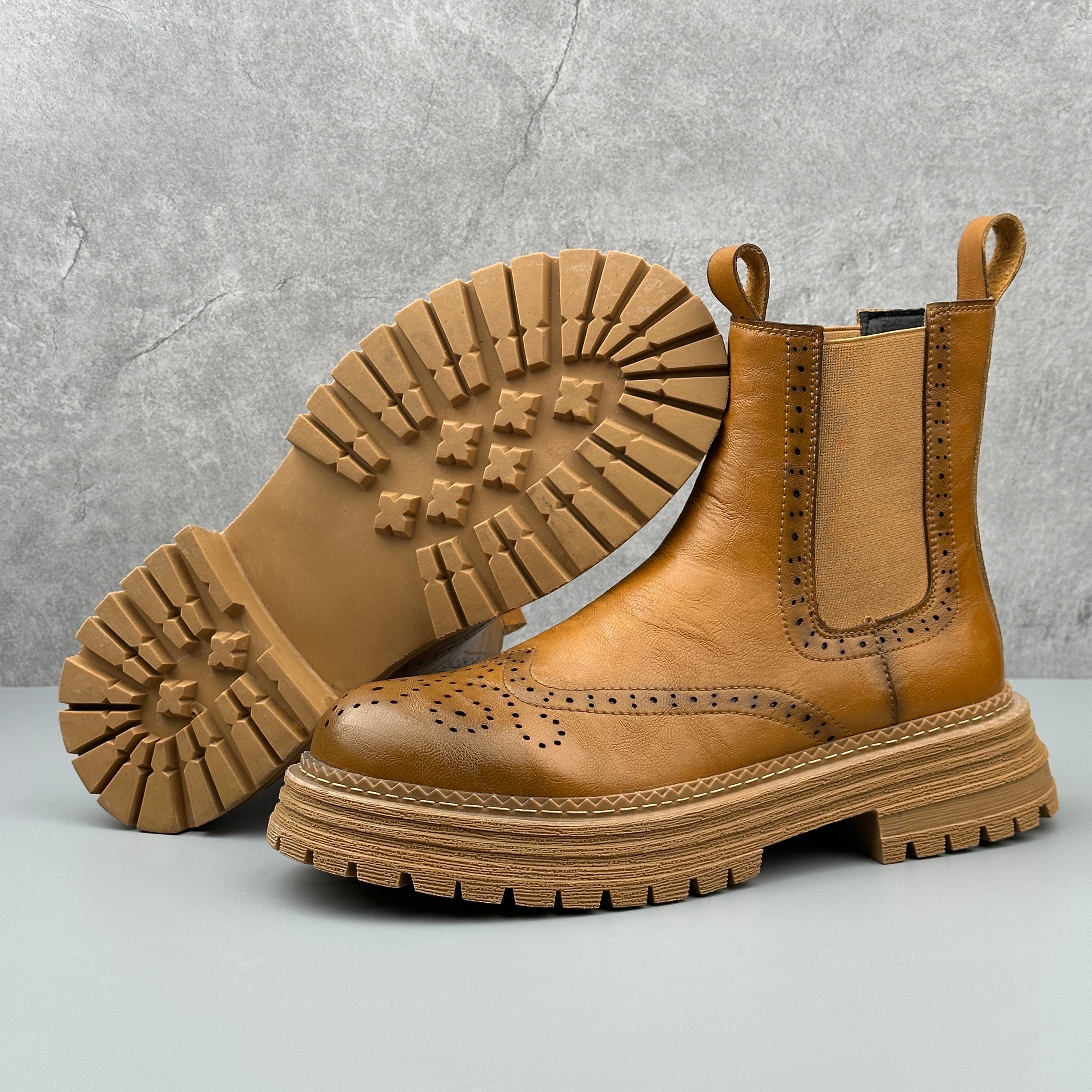 Hybriss Carve– British Style Chelsea Boots