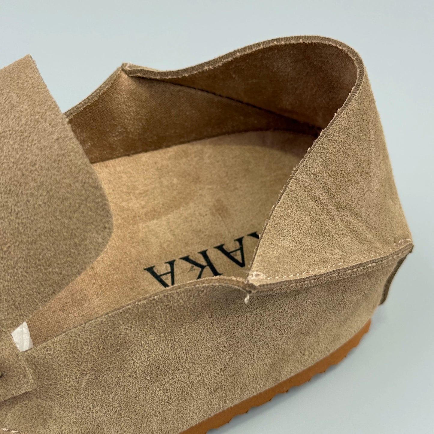 HYBRISS FOLD SUEDE
