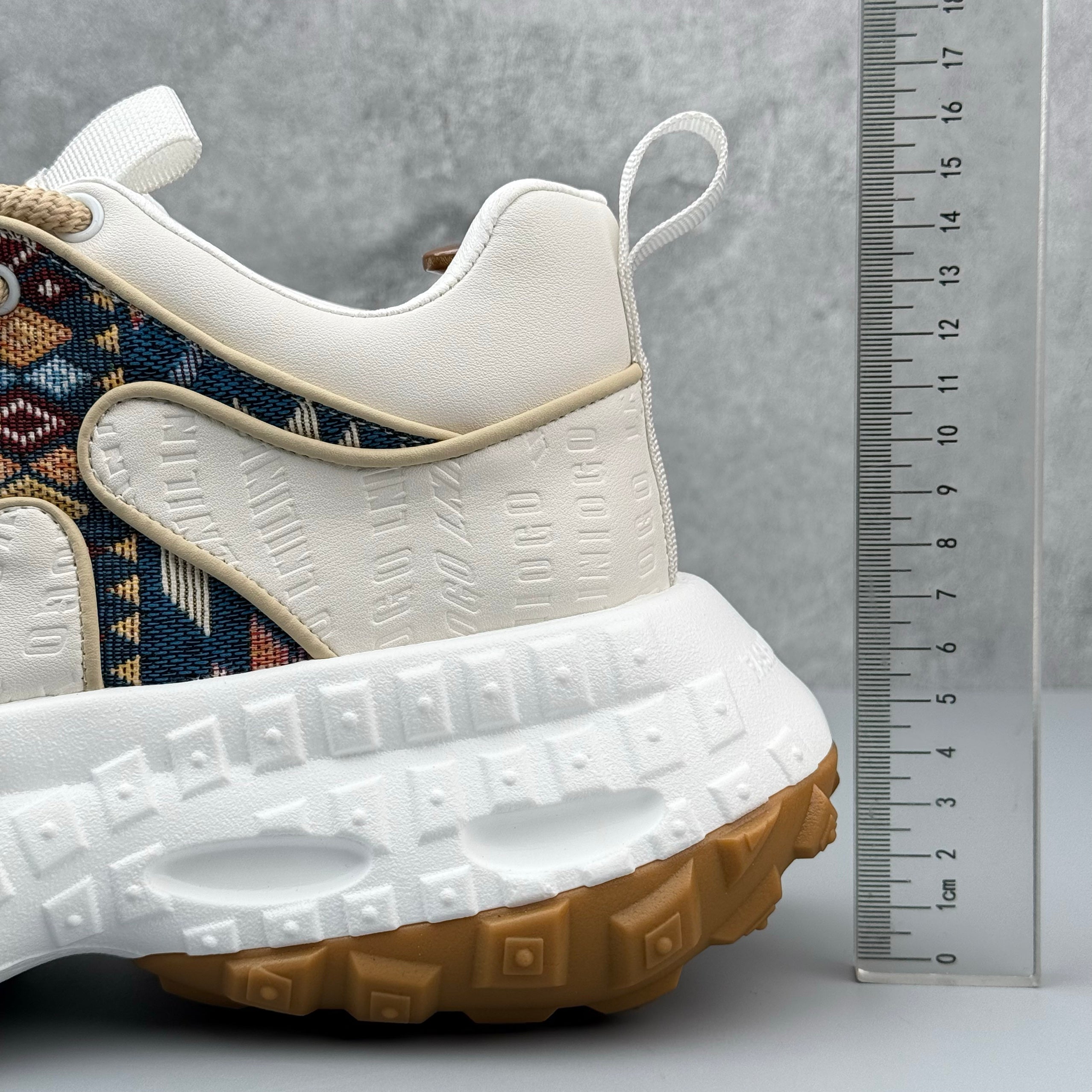 Hybriss Vnnsijie OrchidRise Bailan– Youth Casual Dad Shoes