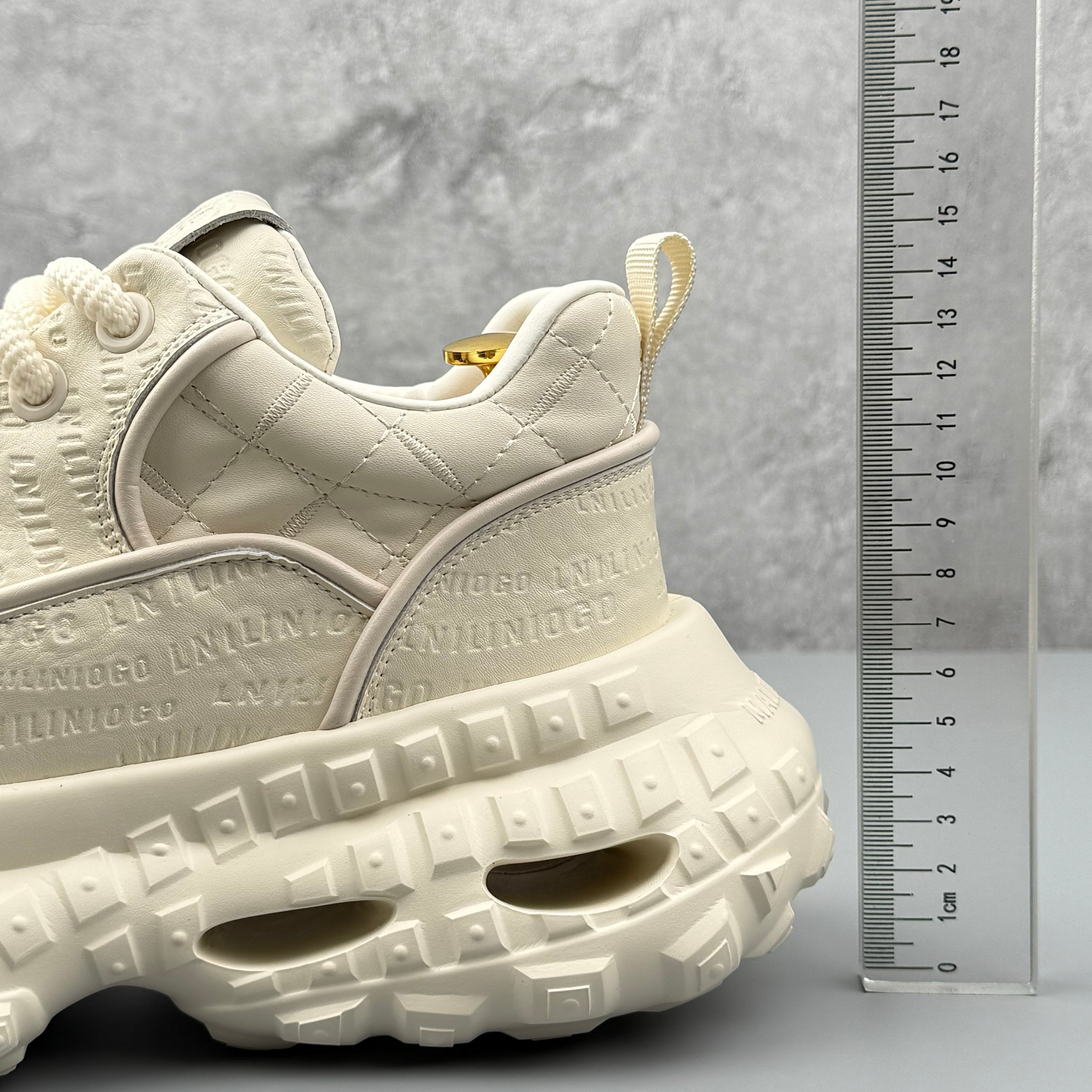 Hybriss Cabuncci ElevateCore Off-White– Youth Dad Shoes