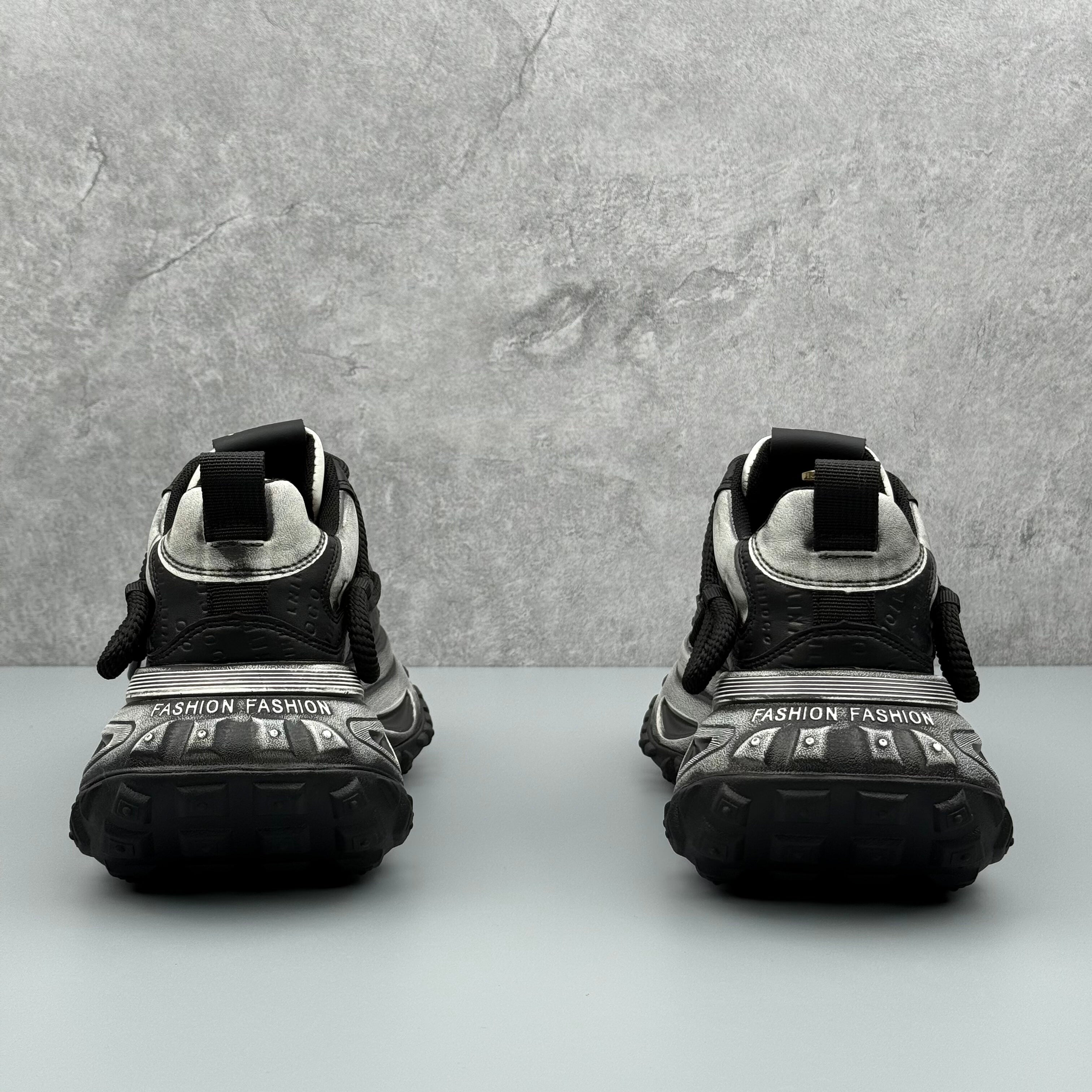 Hybriss CrossRetro Black White– Retro Dad Shoes