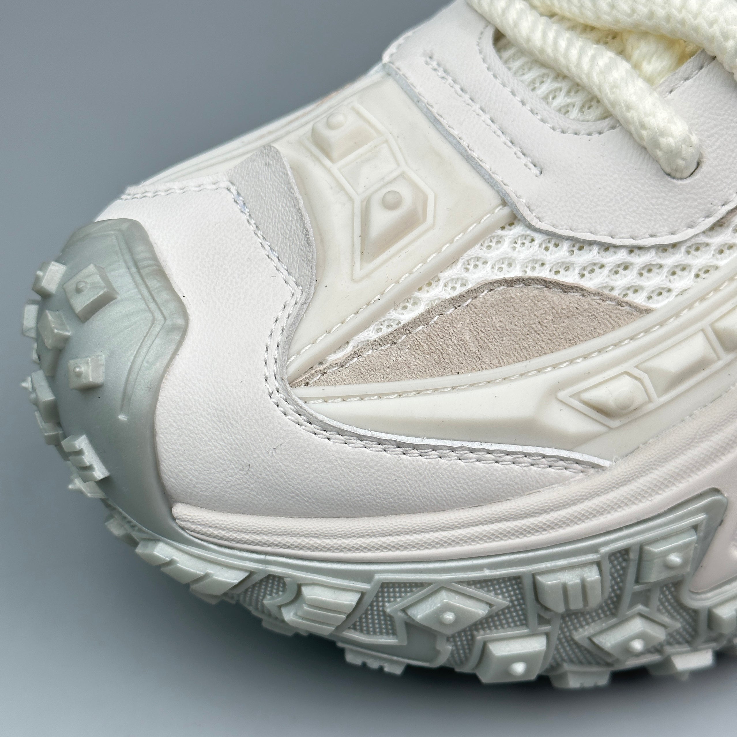 Hybriss Cabuncci GranuleX White– Youth Dad Shoes