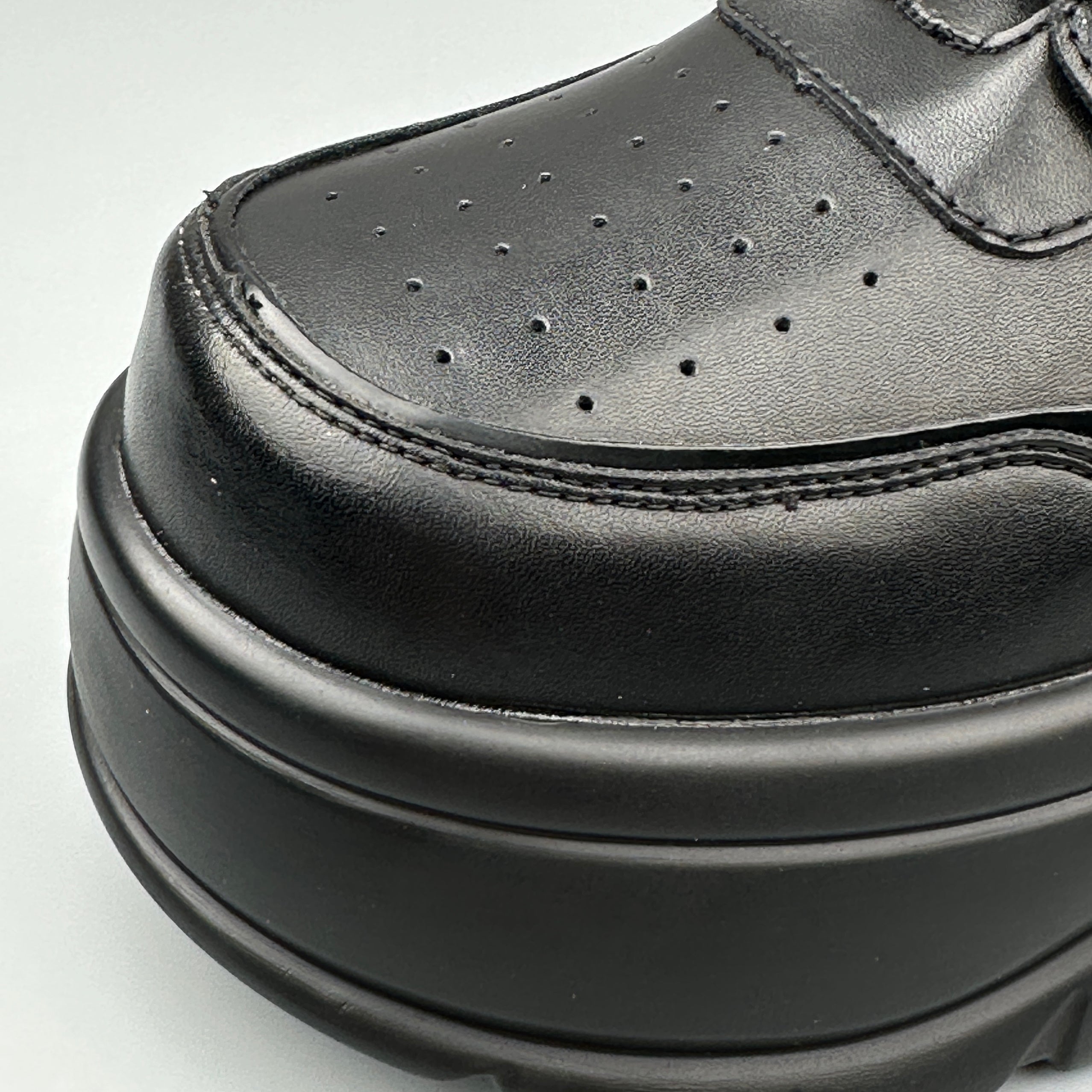 Hybriss Leisure Rise Black– Casual Leather Shoes