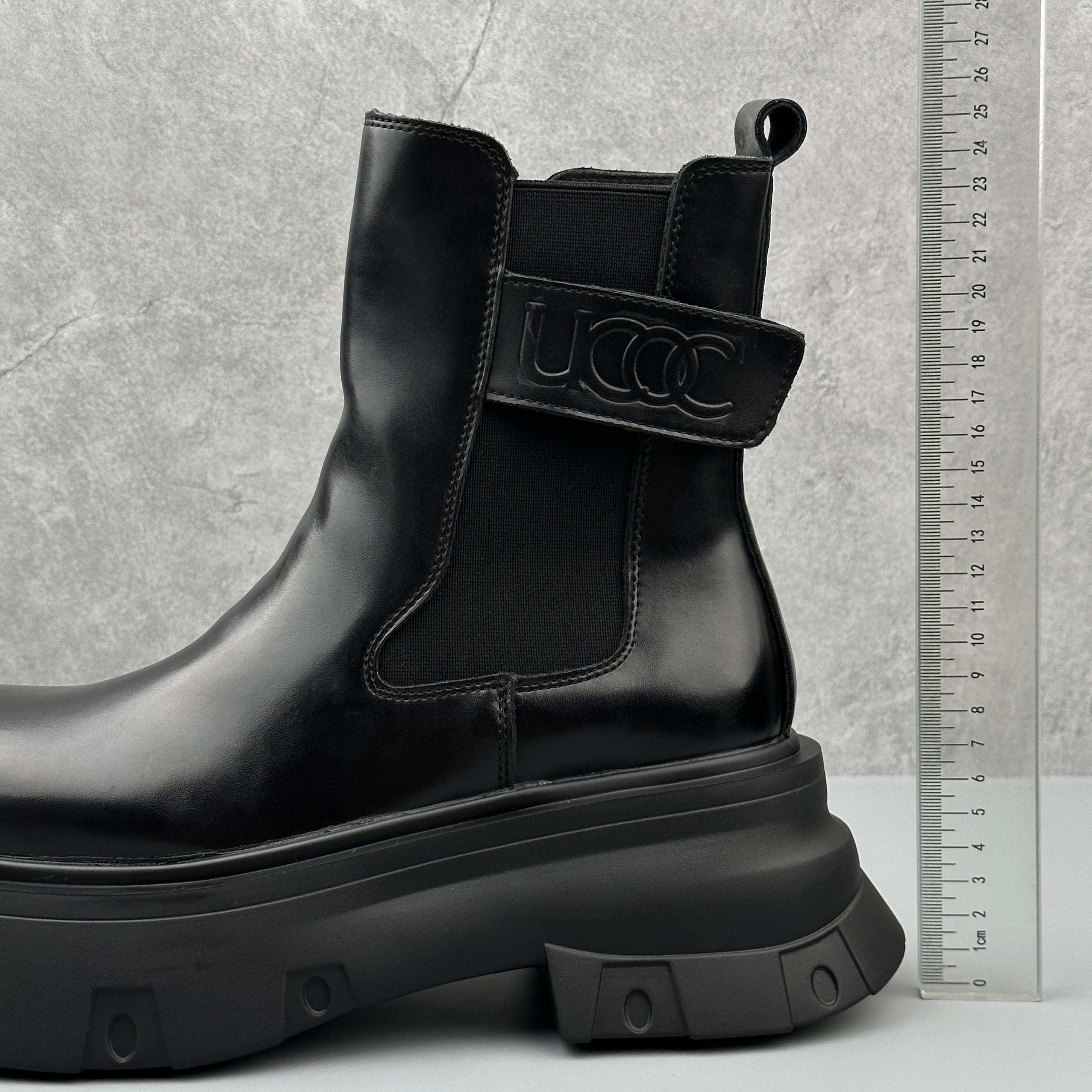Hybriss Regent– Futuristik Chelsea Boots