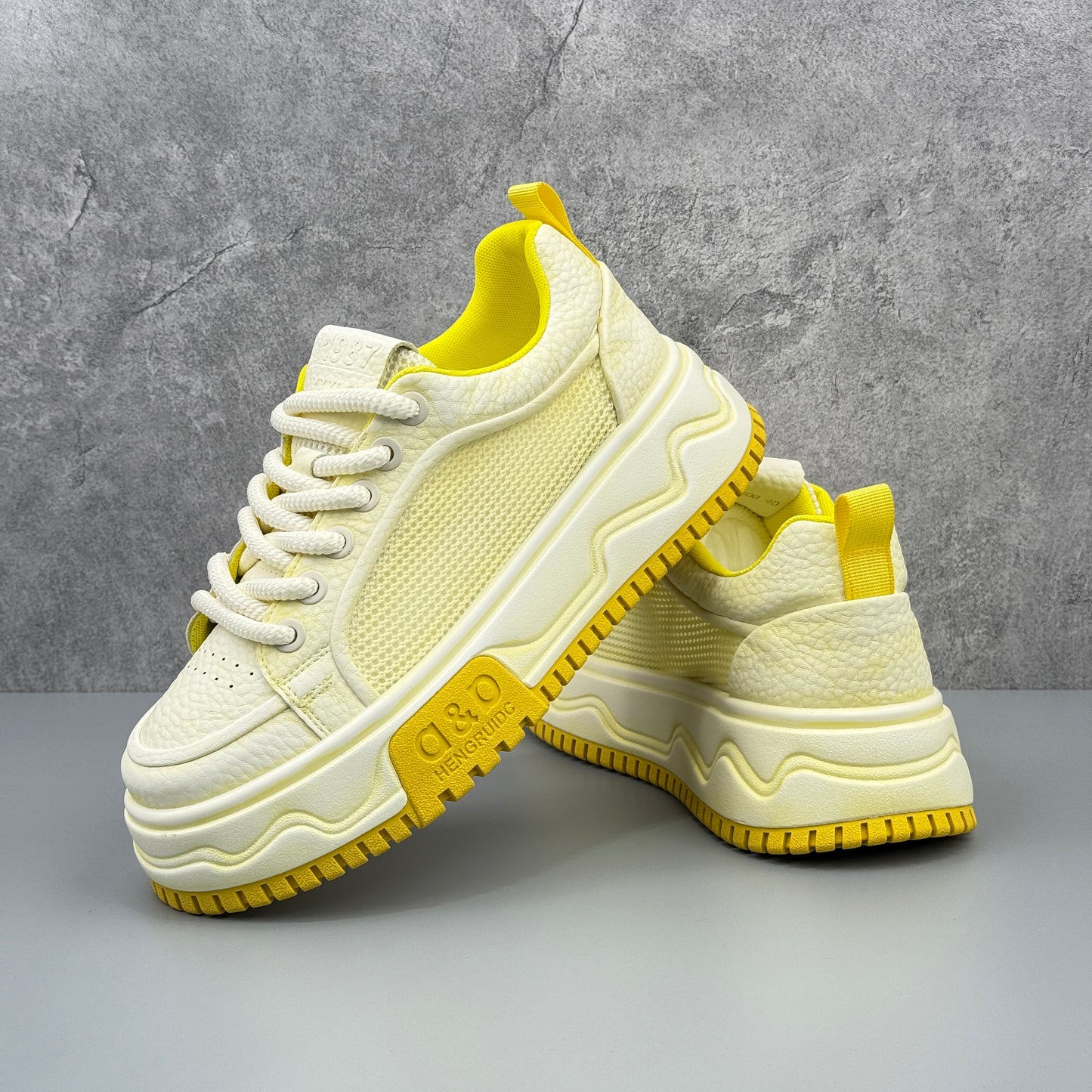 Hybriss Urban Wave Chunky Platform Court Sneaker