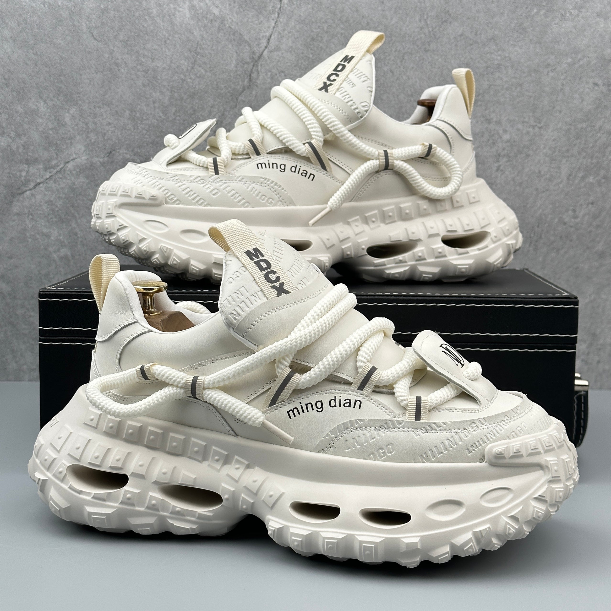 Hybriss Cabuncci Ascendor White– Youth Dad Shoes