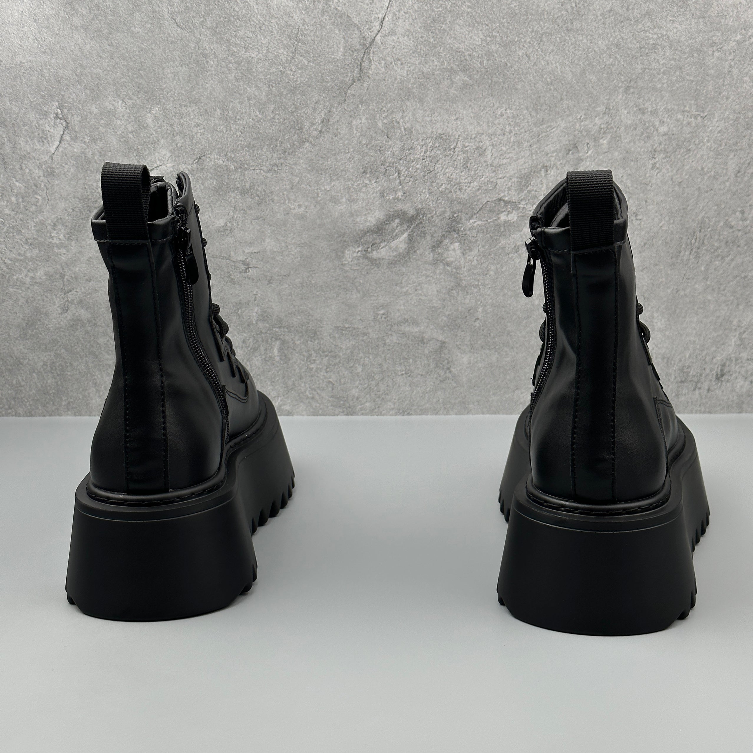 Hybriss Zenith Black– Korean Style High-Top Sneakers