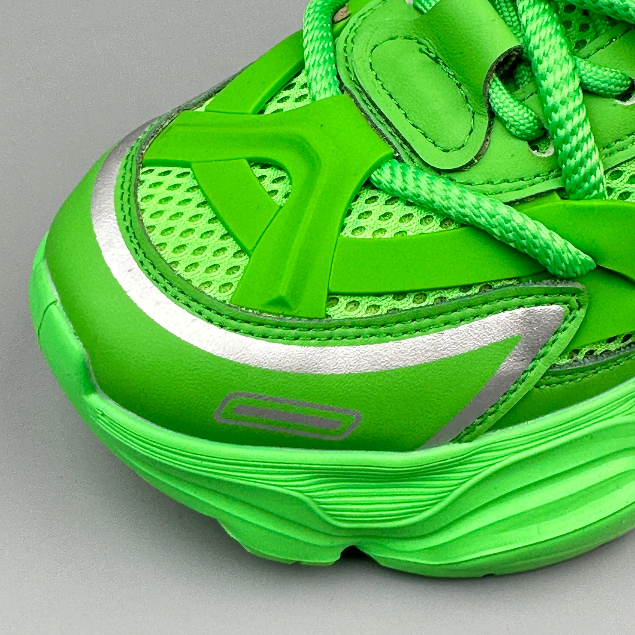 Hybriss DailyStitchFlex Green– Casual Dad Shoes