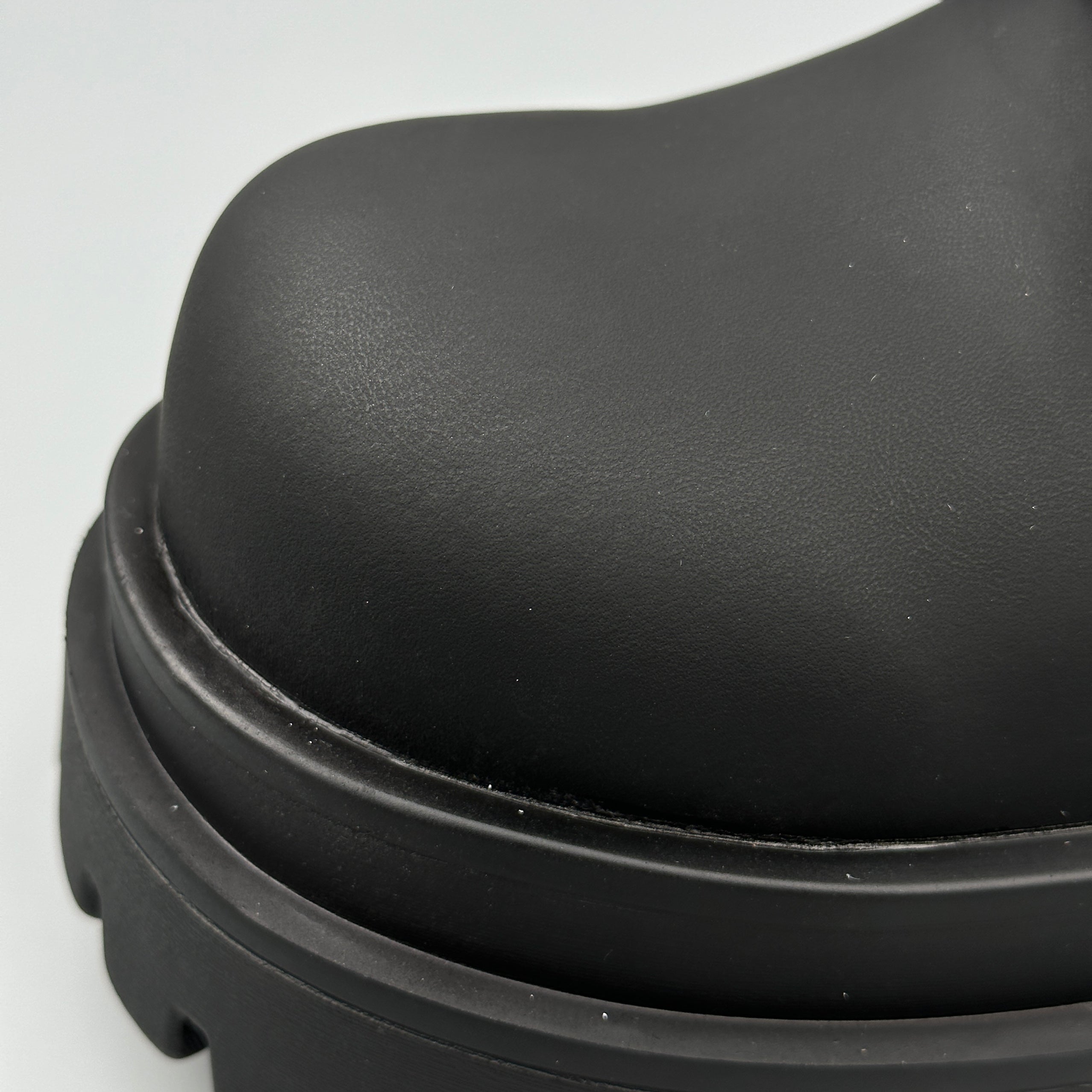 Hybriss Kairo– Korean Version Martin Boots