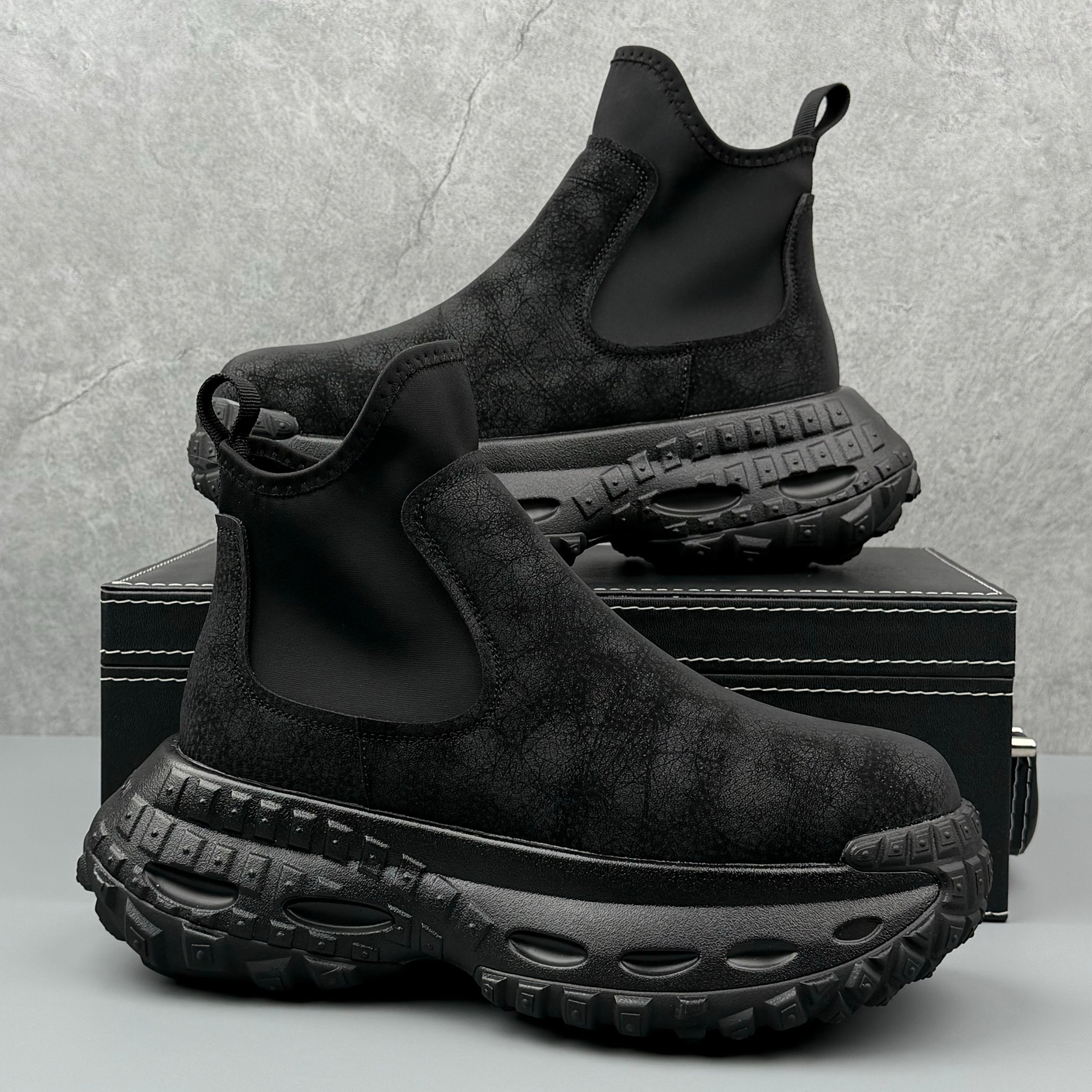 Hybriss Elevate– Retro Futuristik Cargo Boots