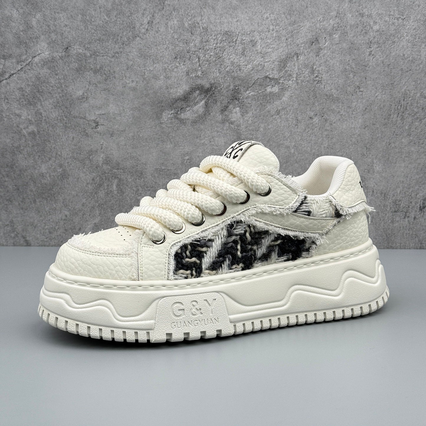 Hybriss WEAVE-X Distressed Platform