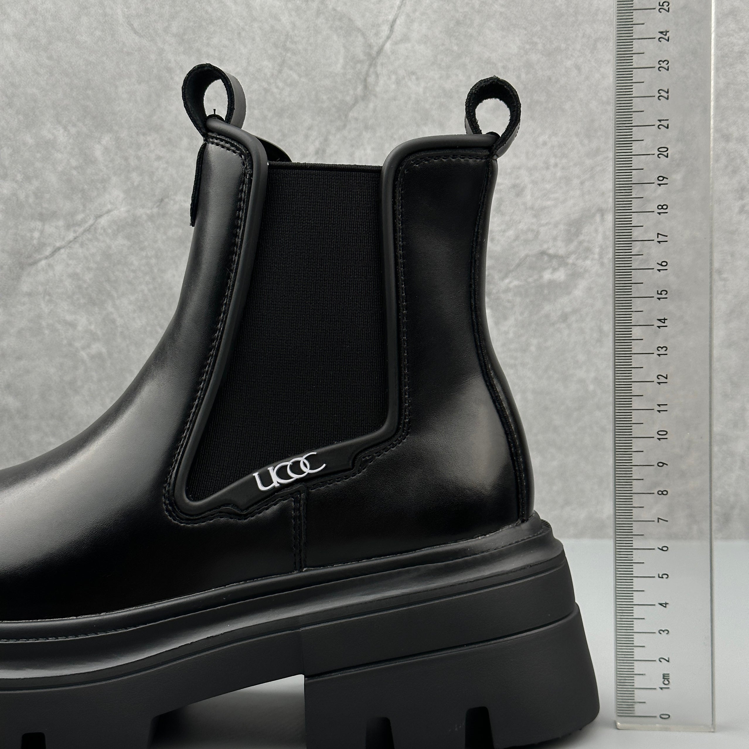 Hybriss Dominion– Mid-Ankle Chelsea Boots