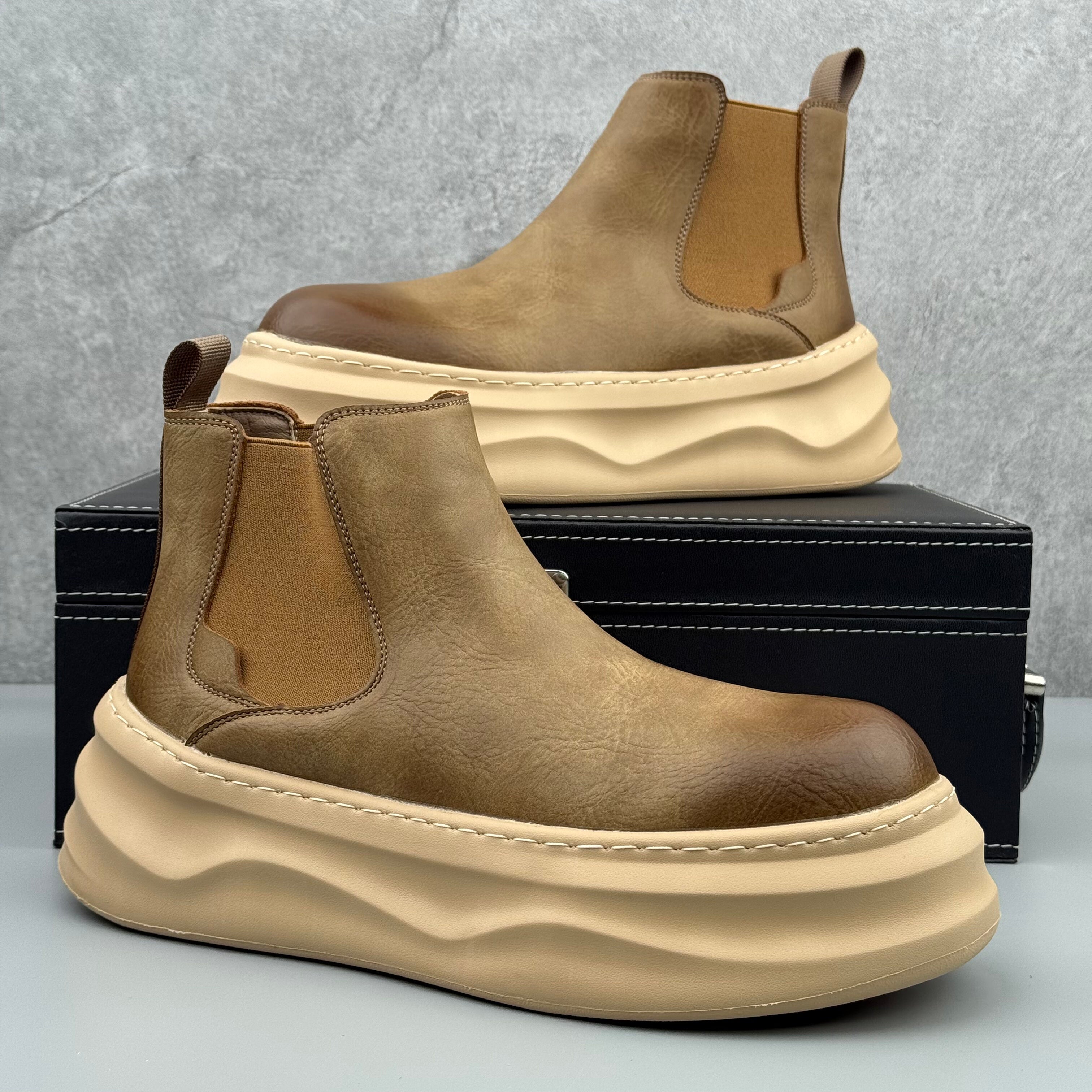 Hybriss CoreRise – Mikrofiber Martin Bot