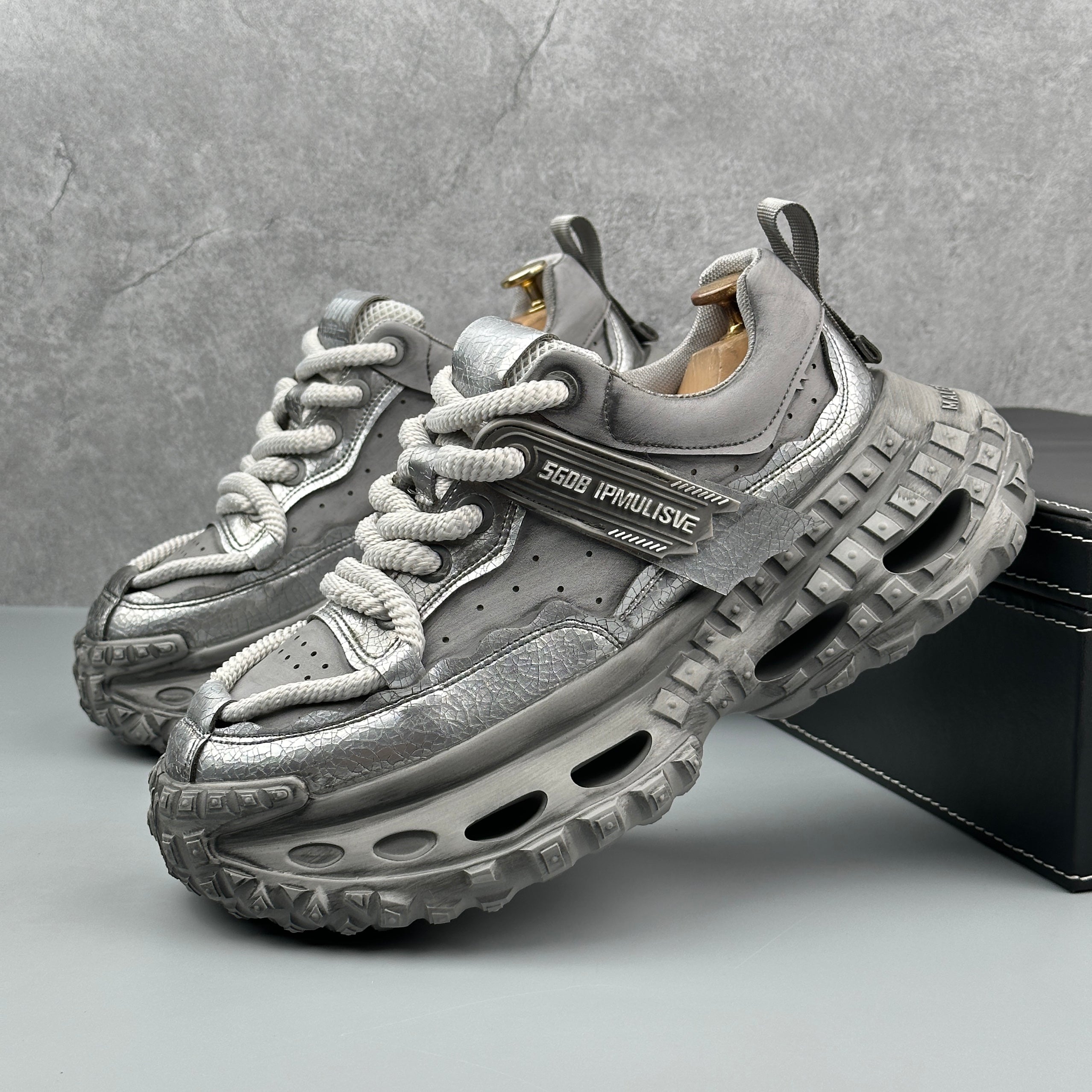 Hybriss RetroRise Gray– Youth Retro Dad Shoes