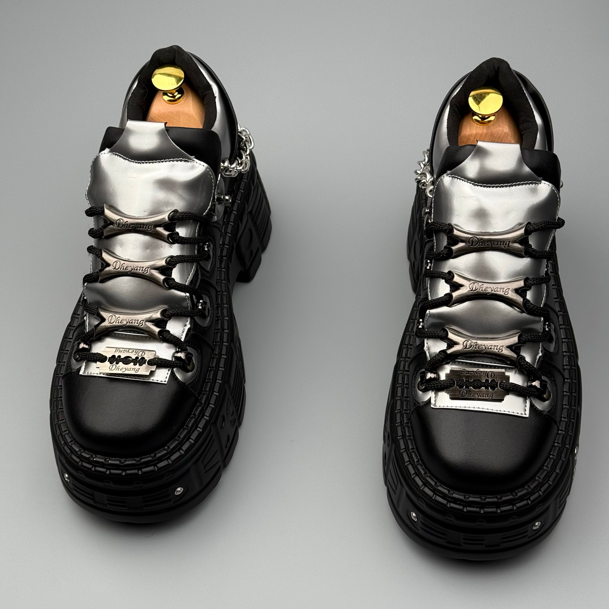 Hybriss PunkMetal Black Silver– Punk Dad Shoes