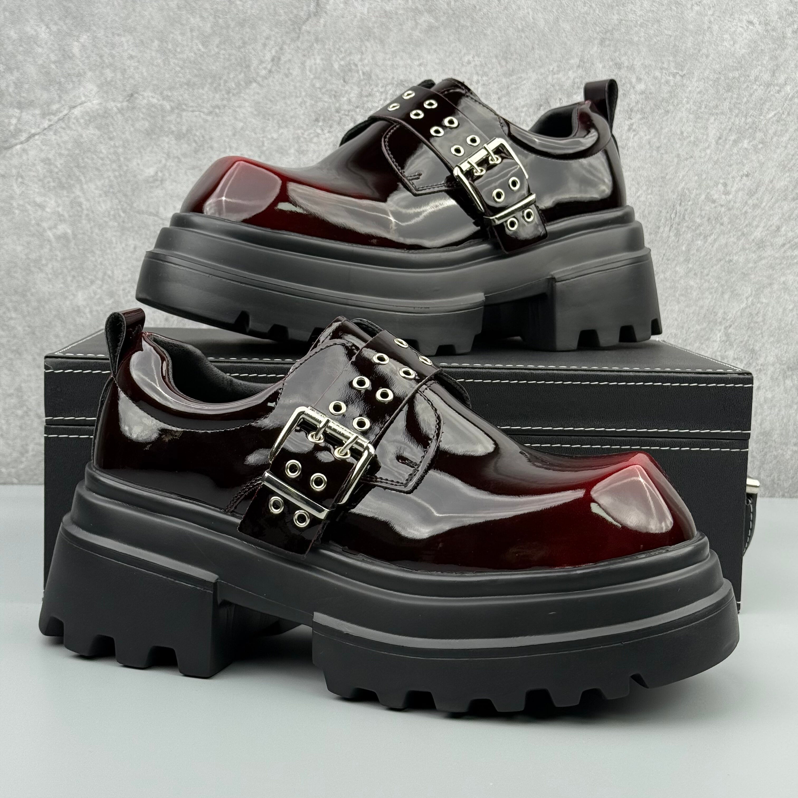 Hybriss DailyGloss Red– Casual Leather Shoes