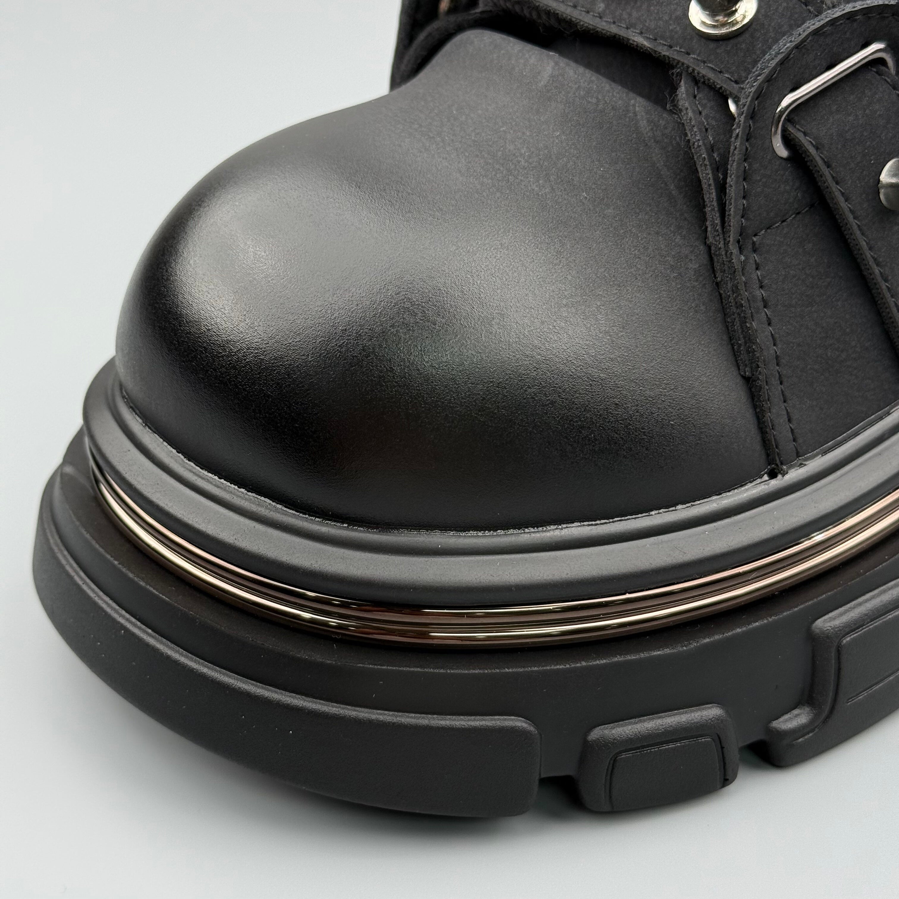Hybriss Rampart– Retro Silber Martin Boots