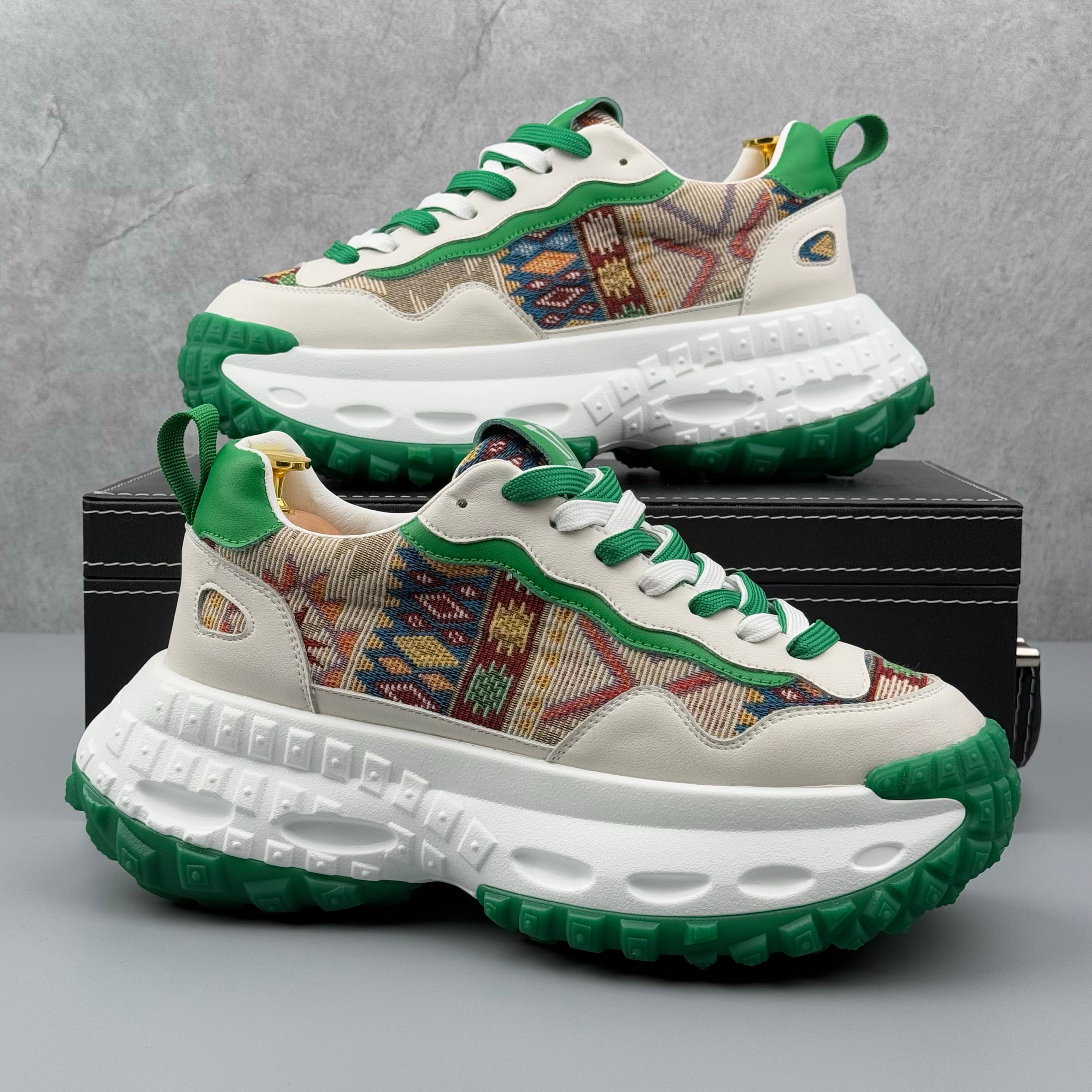 Hybriss EmbroLift Green– Youth Dad Shoes