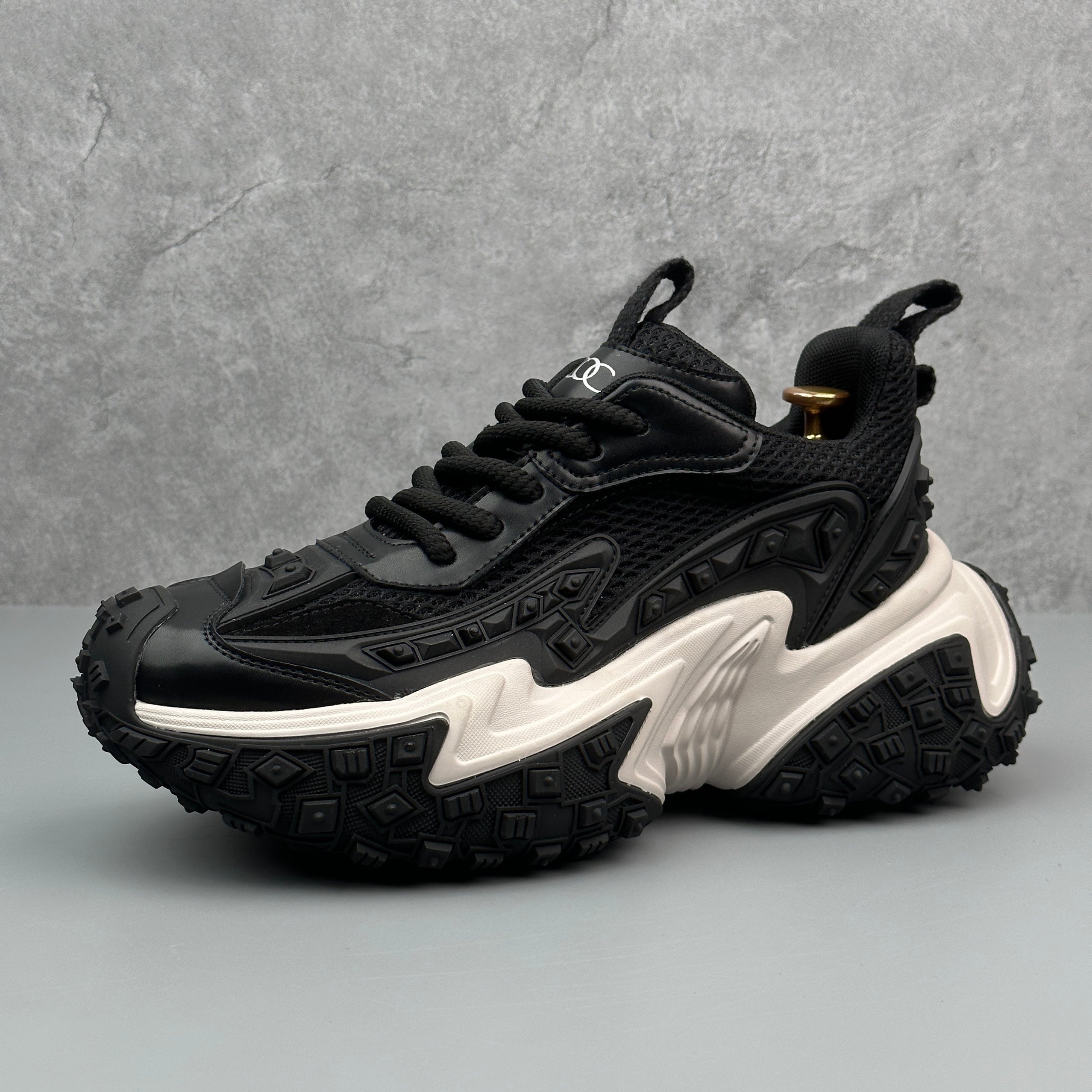 Hybriss Cabuncci GranuleX Black– Youth Dad Shoes