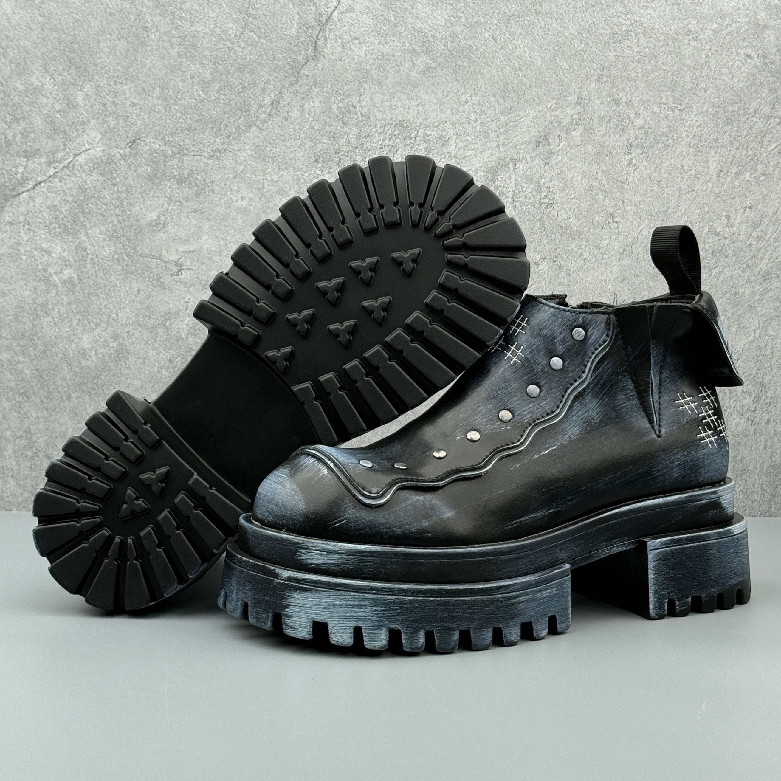 Hybriss Retrograde– Retro Martin Boots