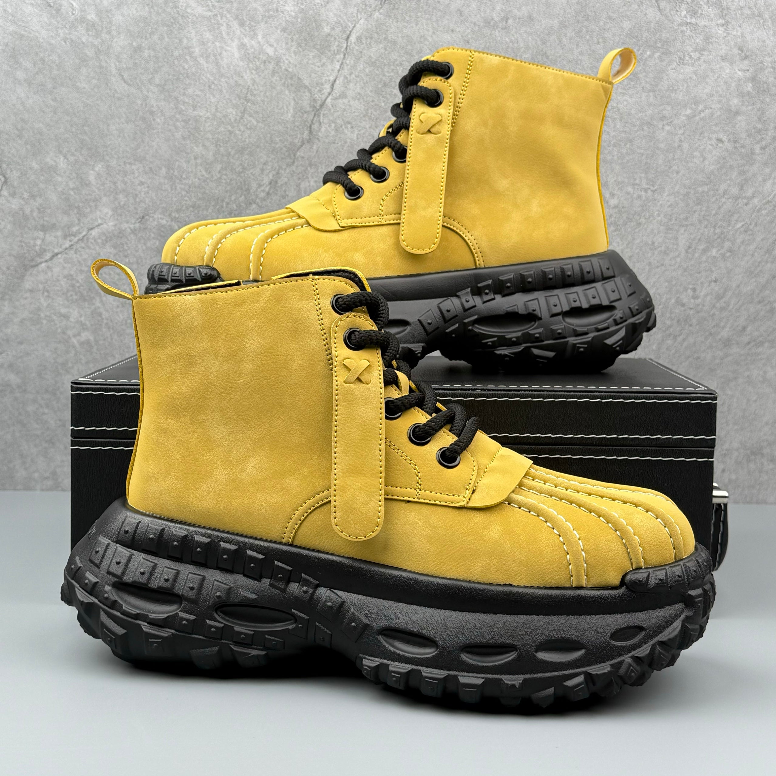 Hybriss Monolith – Retro Futuristik Martin Boots