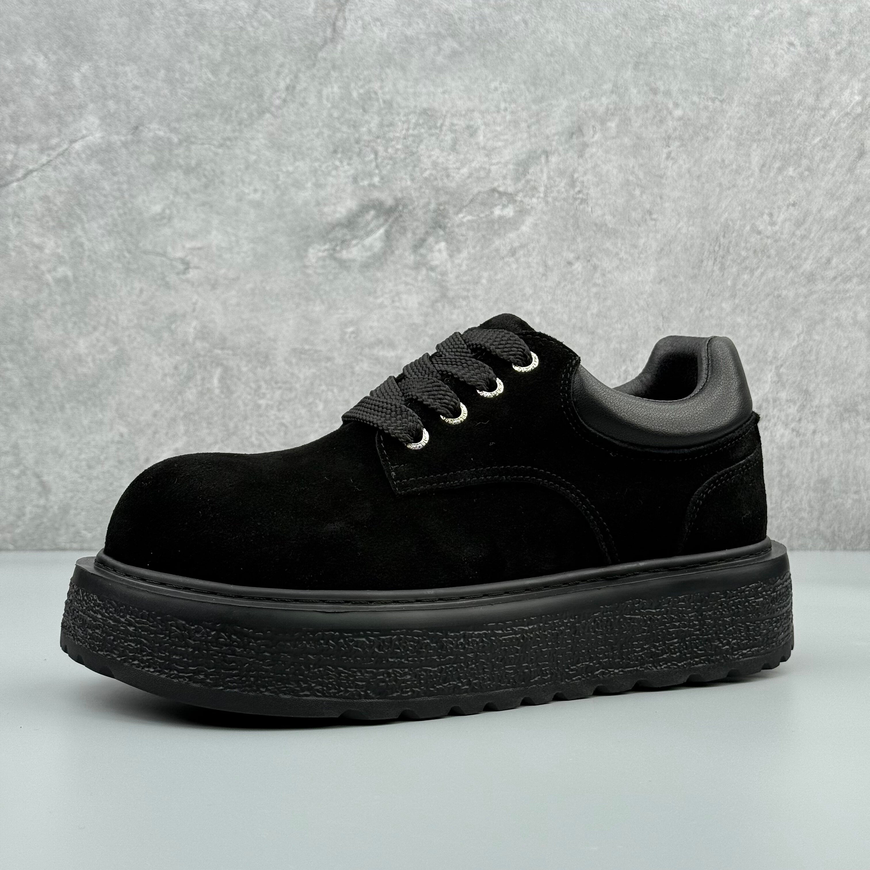 Hybriss NubuckMartin Black– Short‑Tube Nubuck Leather Martin Boots