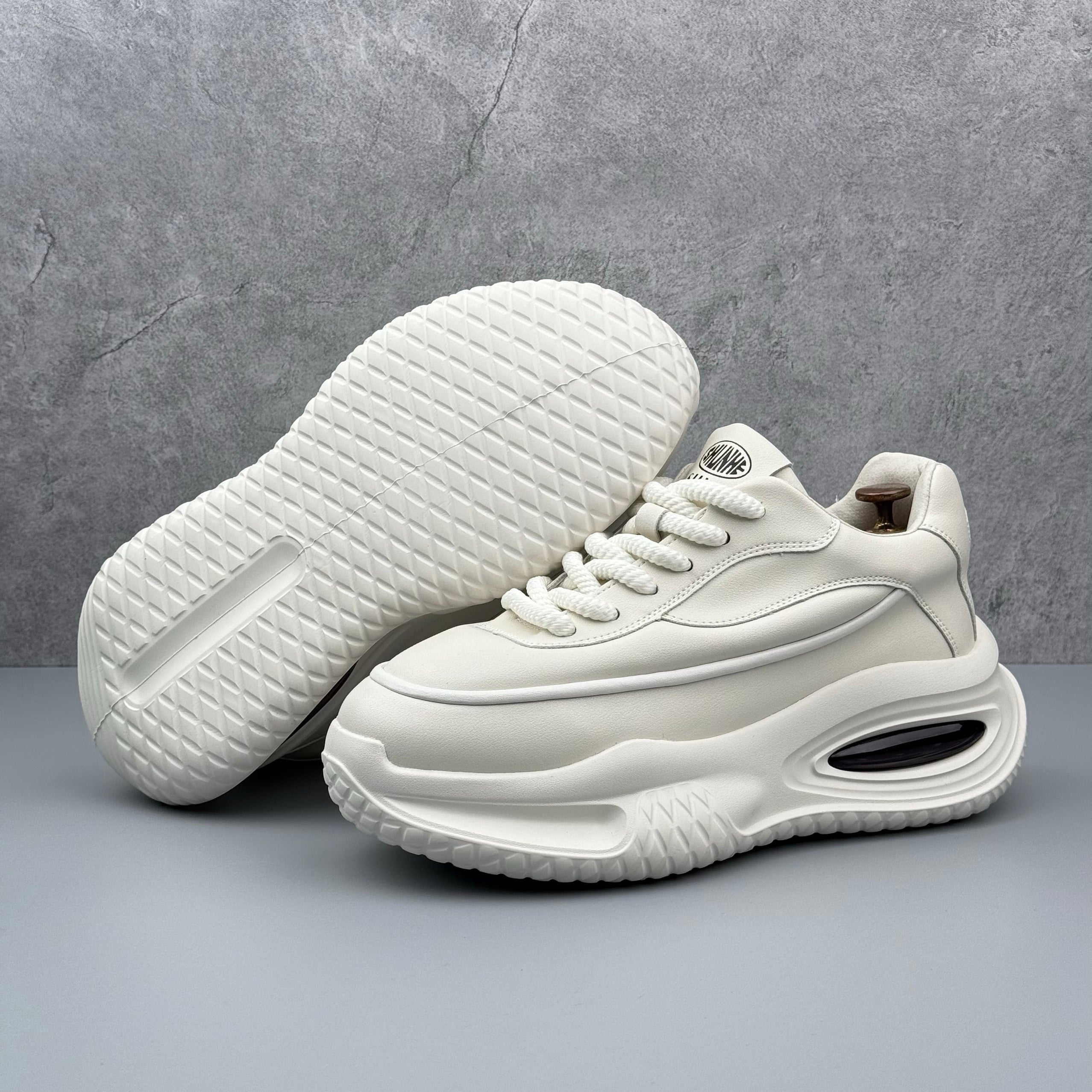 Hybriss SportLift White– Youth Dad Shoes