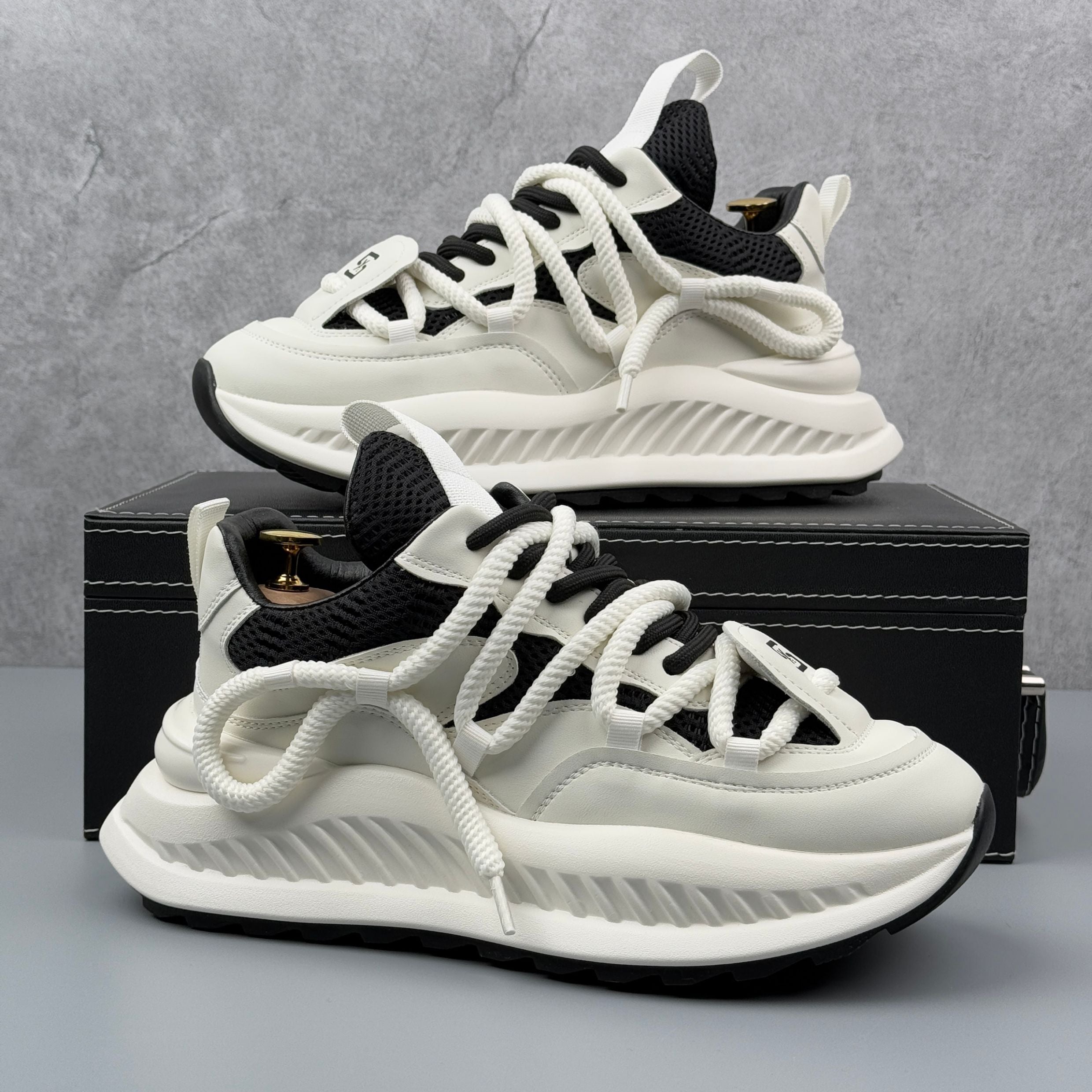 Hybriss UCOC WeaveStep Black White– Men’s Casual Sports Shoes