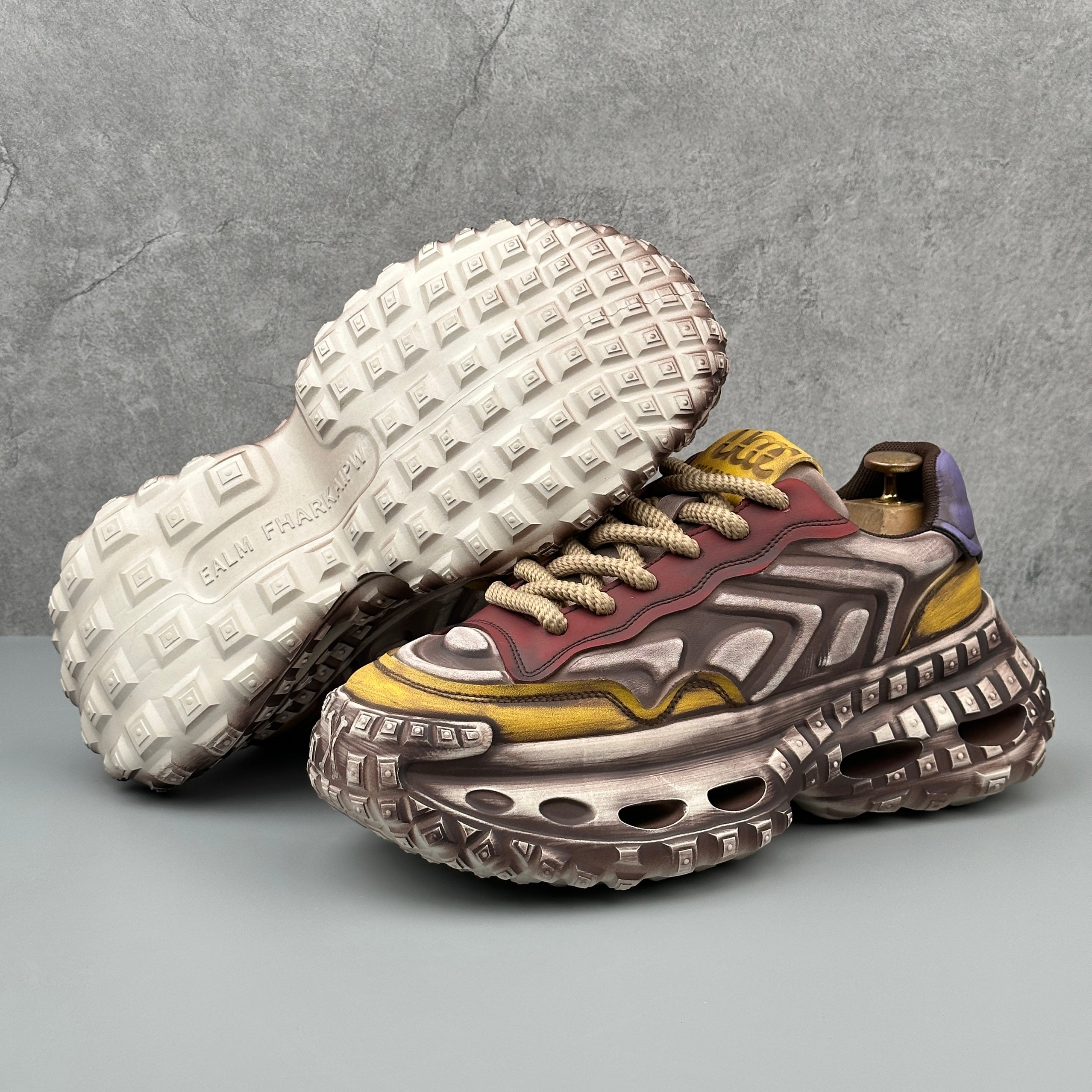 Hybriss RetroPlain – Retro Dad Shoes